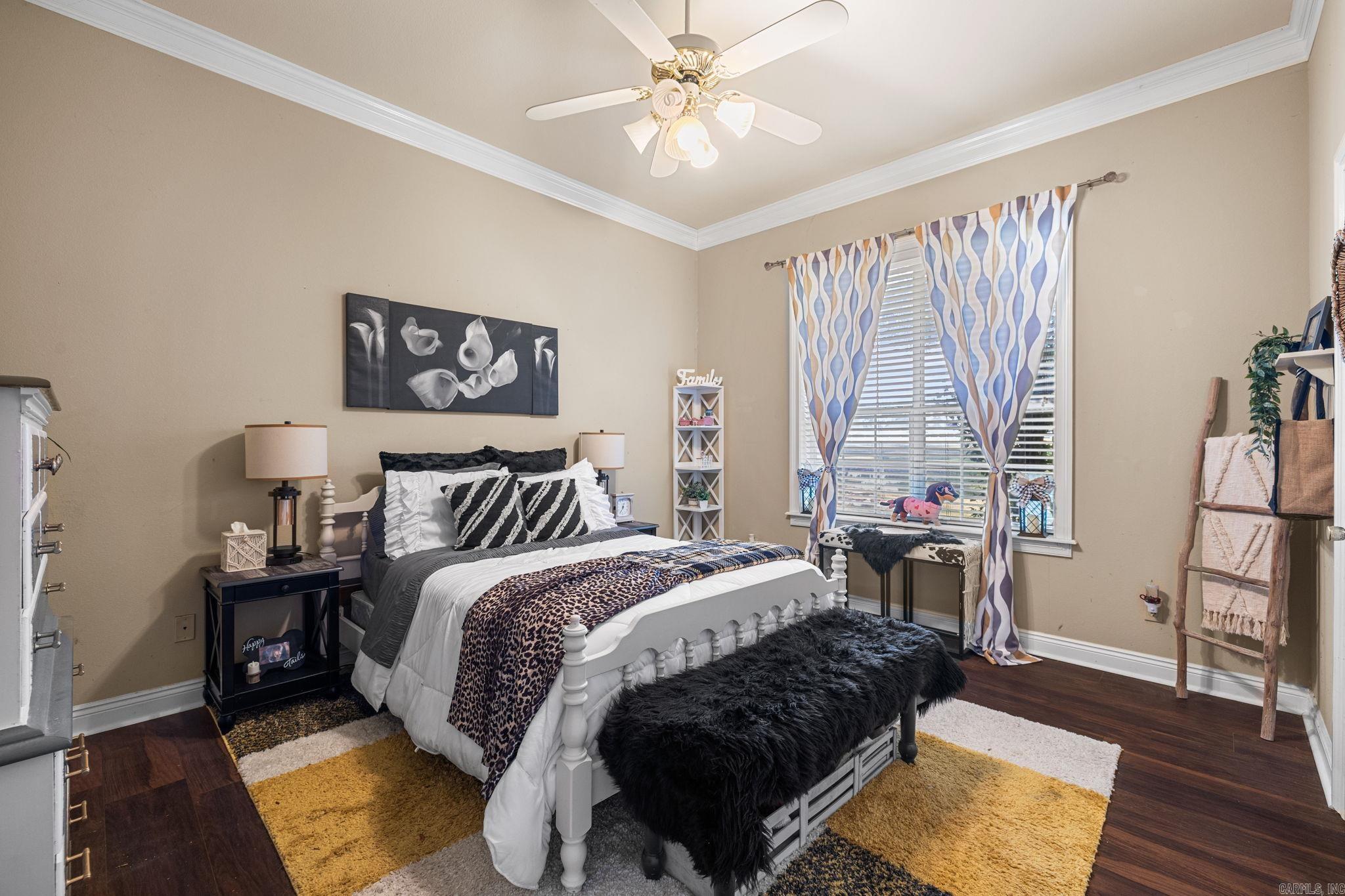 WOODMEADE - Residential