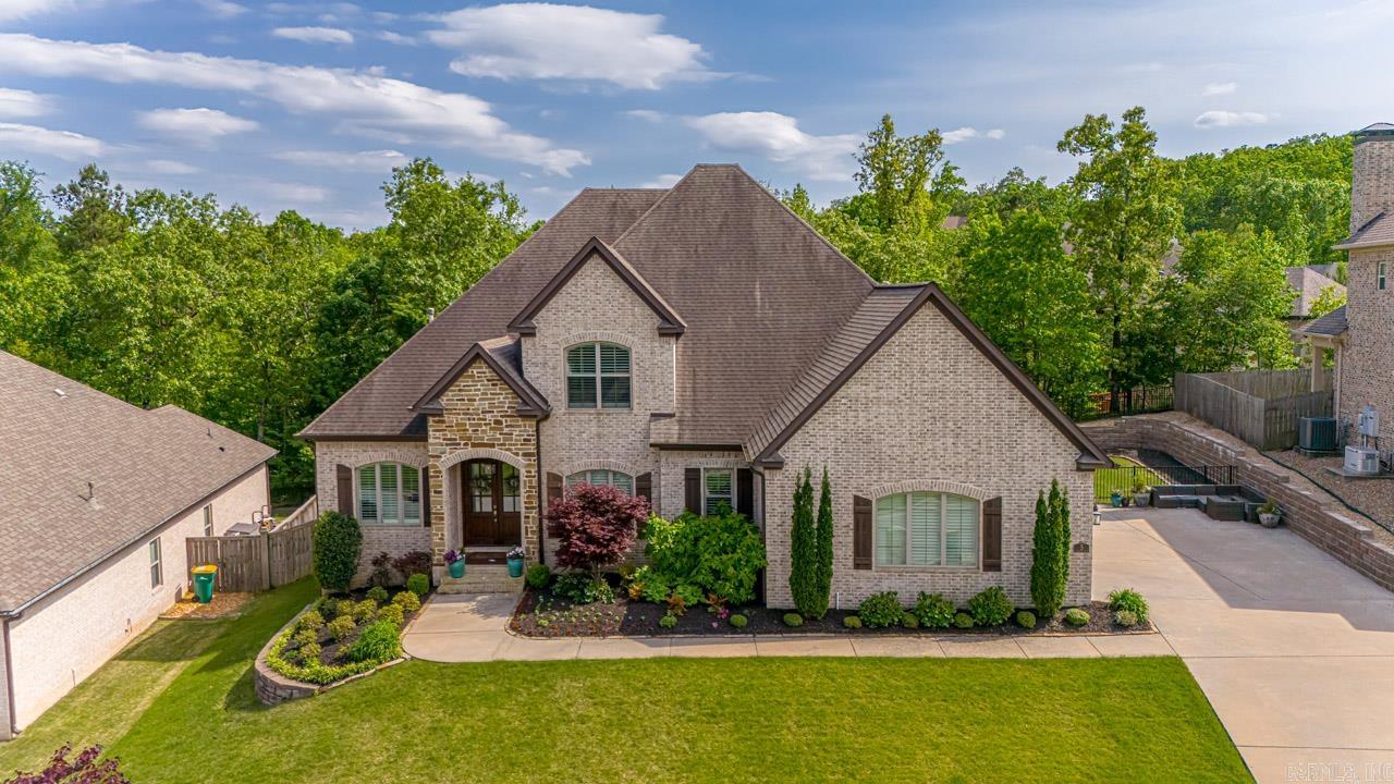 WOODLANDS EDGE - Residential