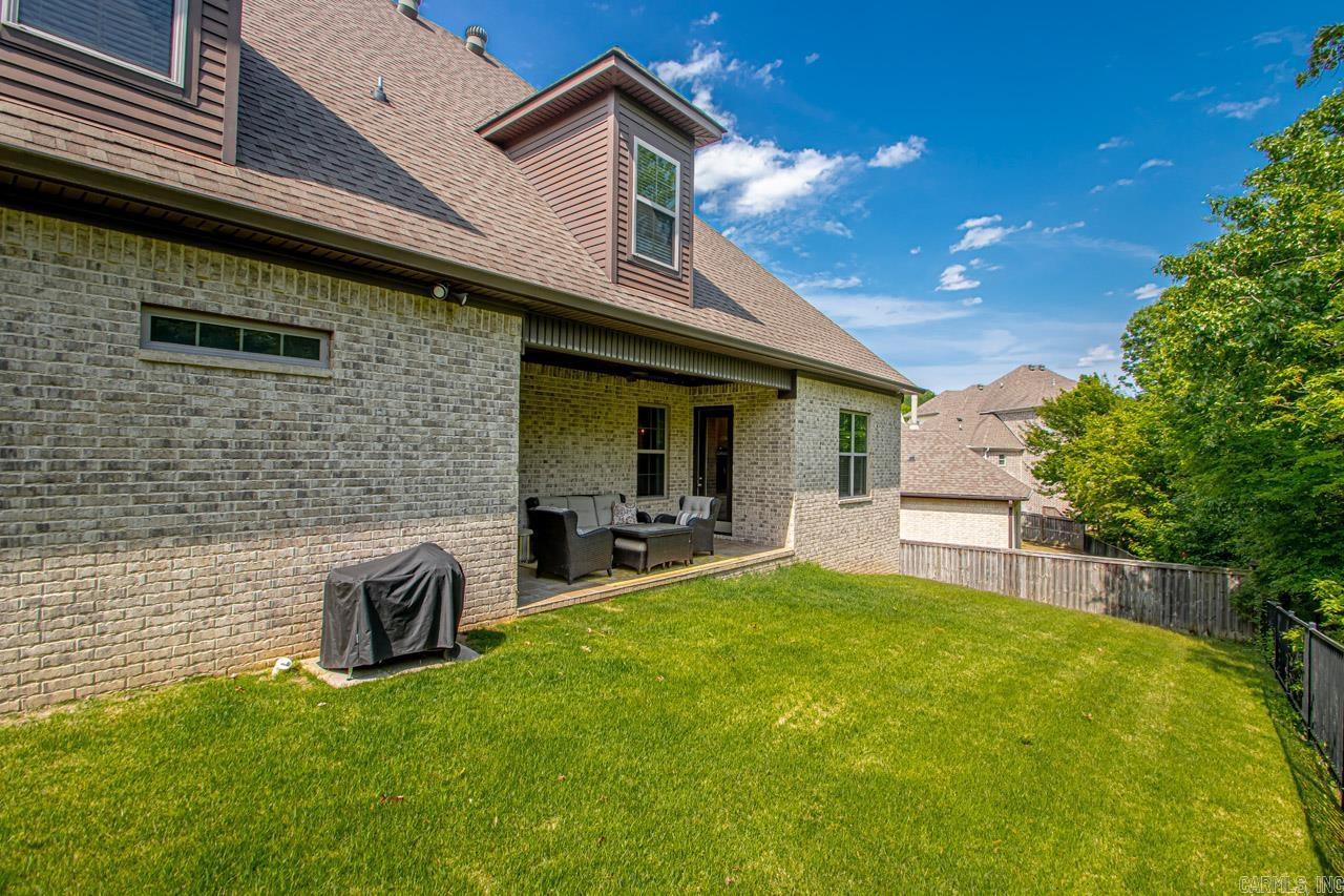 WOODLANDS EDGE - Residential