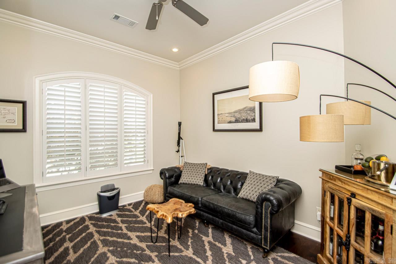 WOODLANDS EDGE - Residential