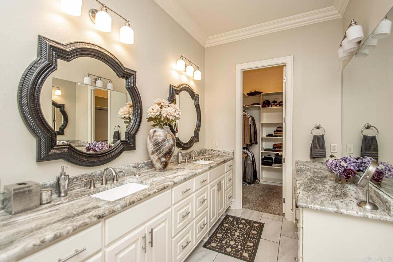 WOODLANDS EDGE - Residential