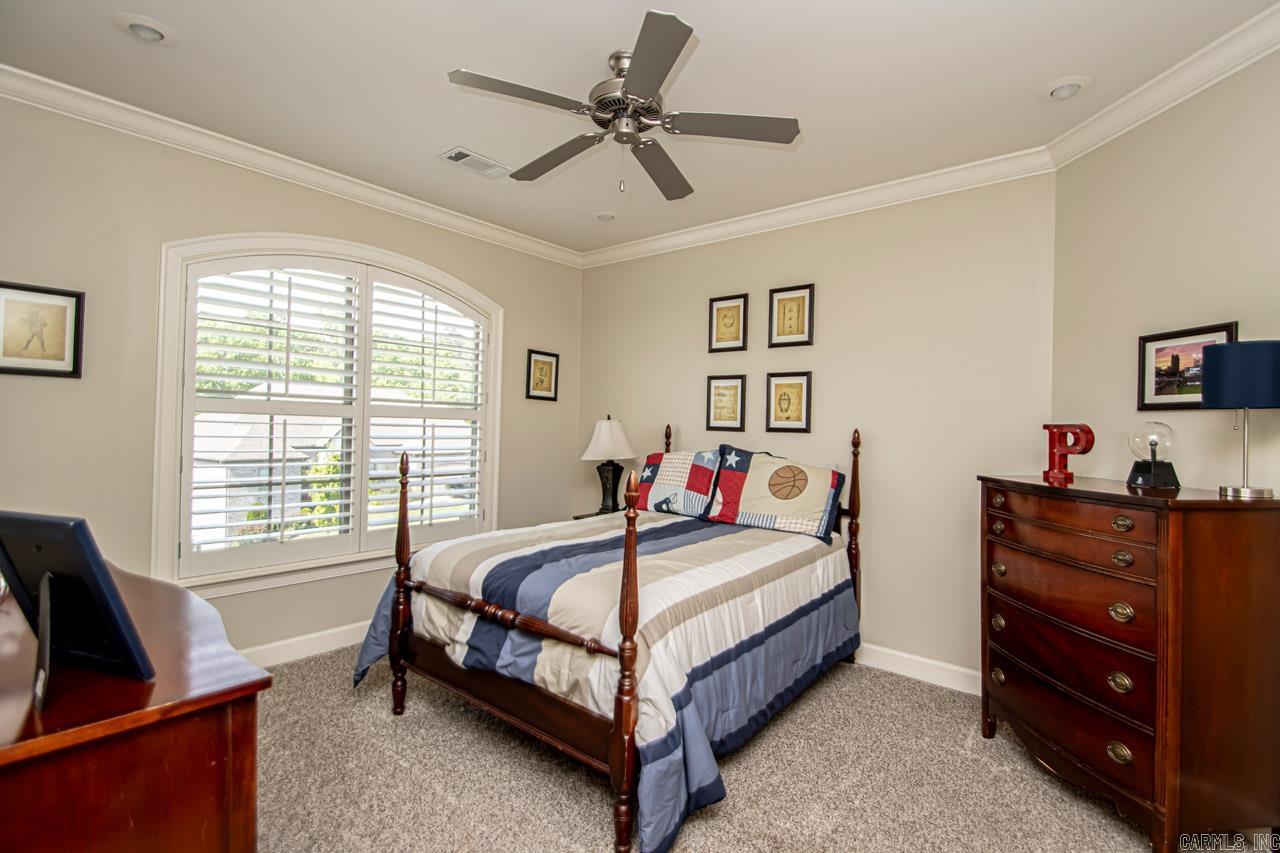 WOODLANDS EDGE - Residential