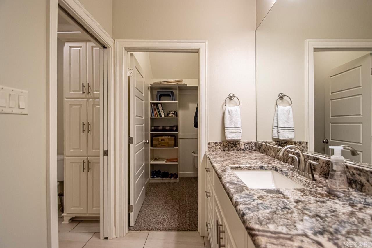 WOODLANDS EDGE - Residential