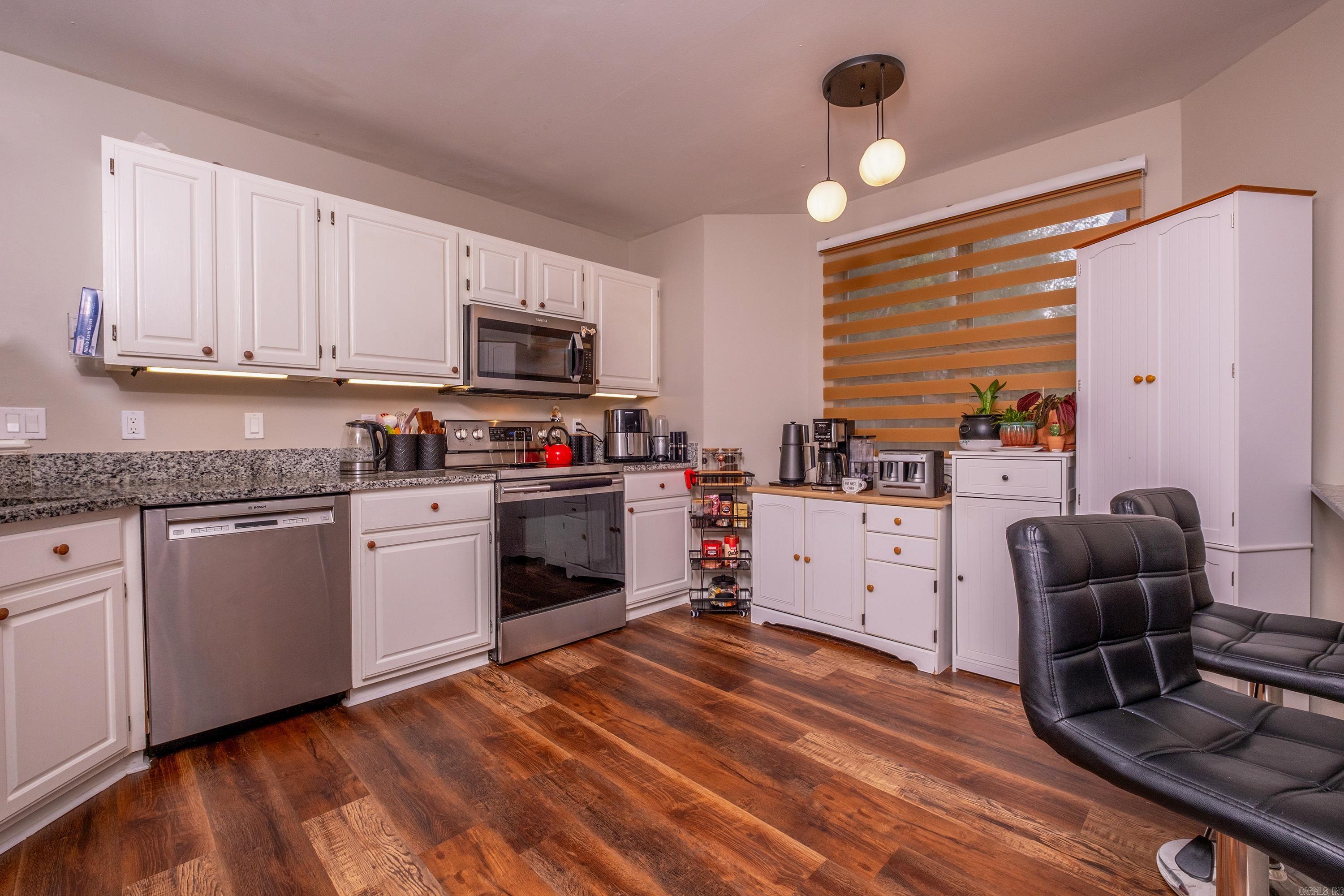 CHERRY CREEK ADDN - Residential