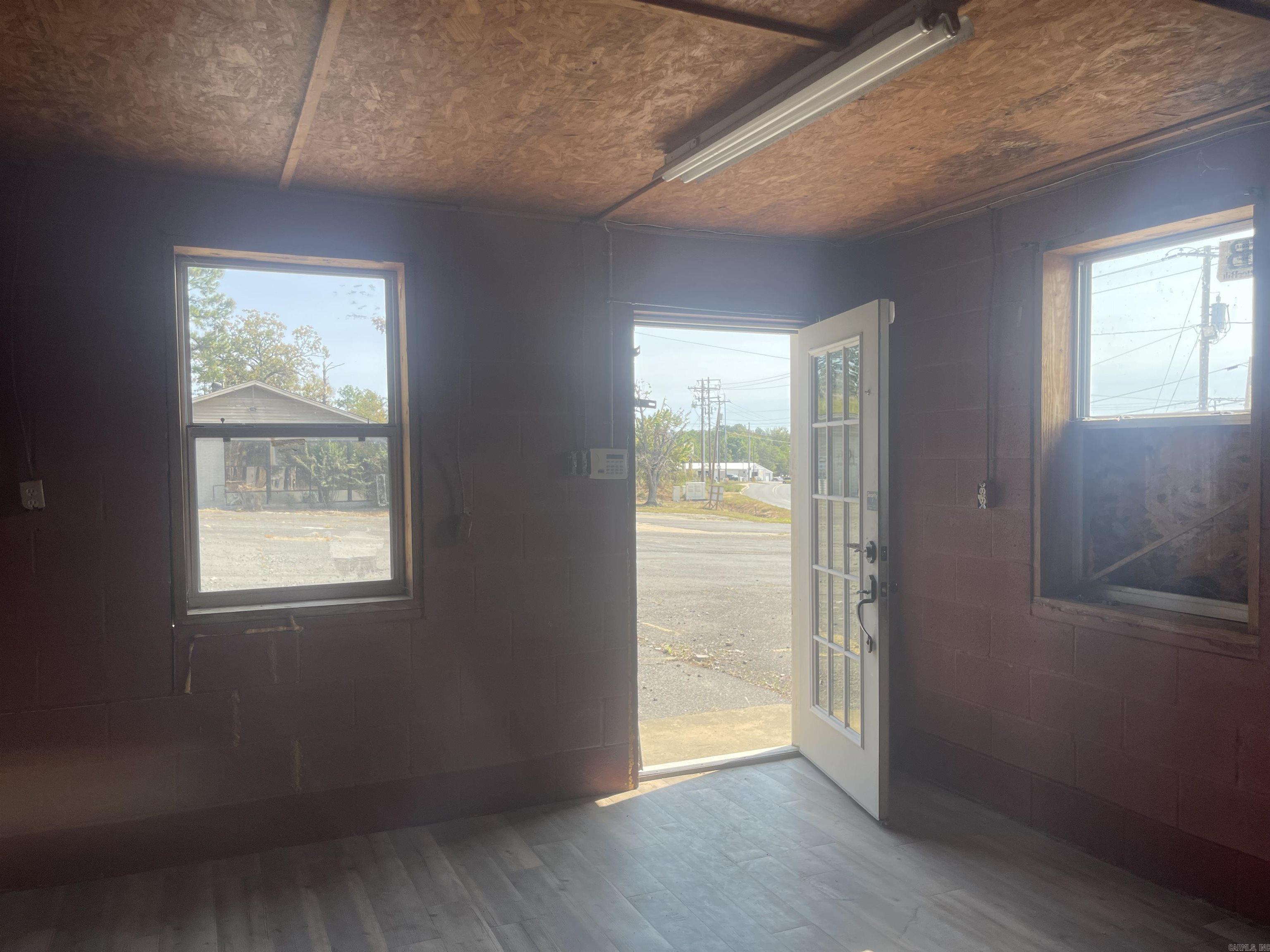 Not in List - Commercial Sale