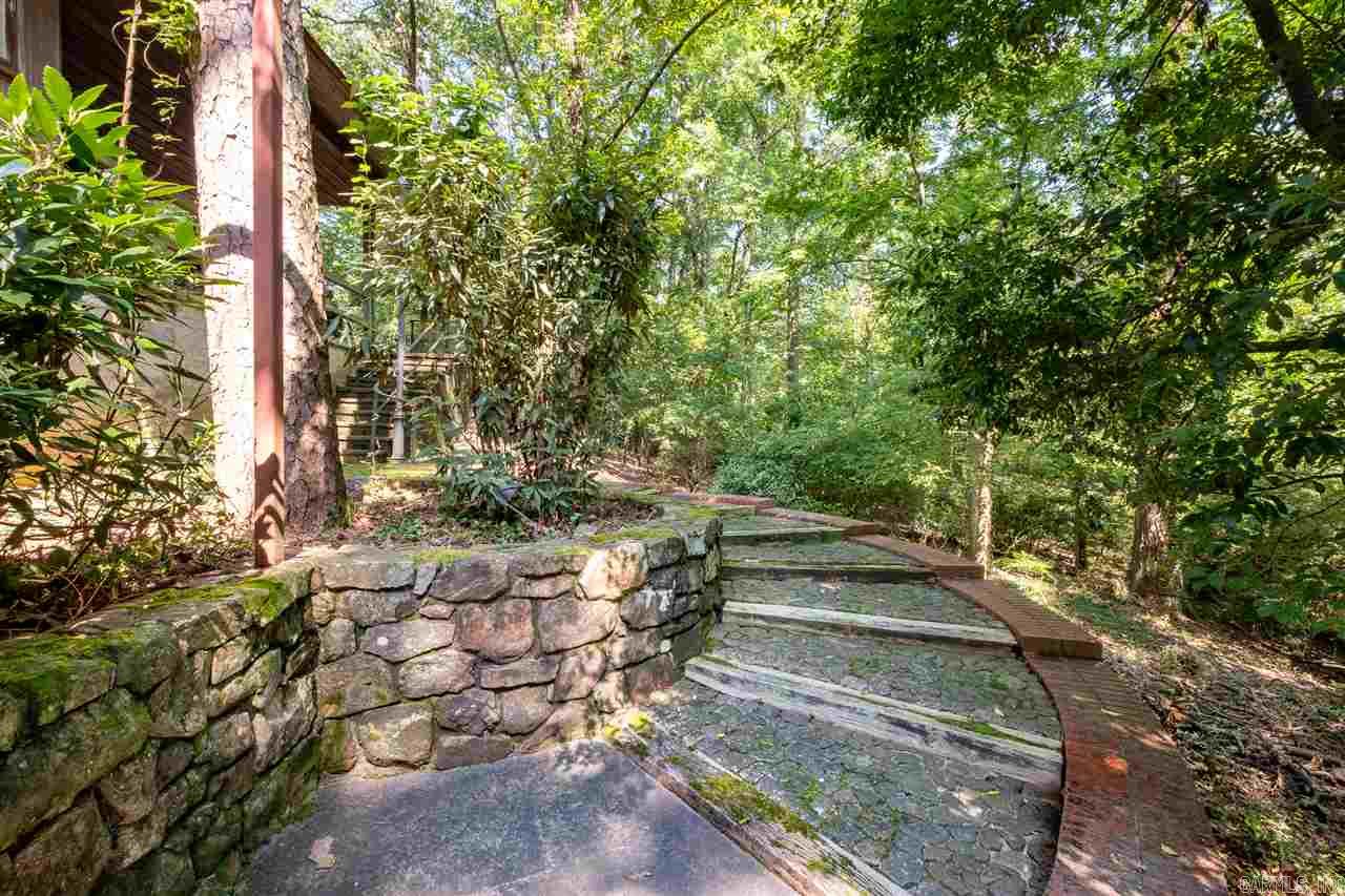 DOYLES PLACE - Residential