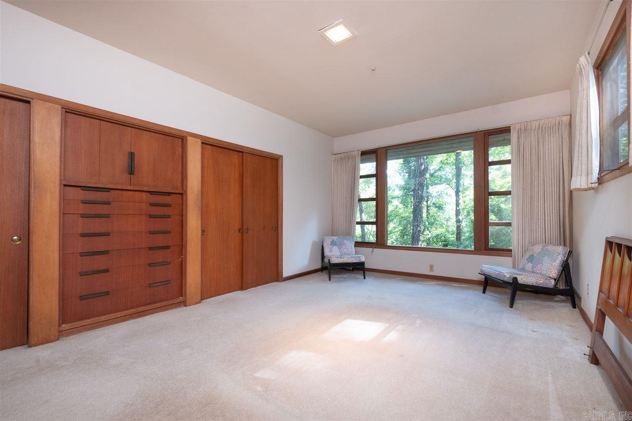 DOYLES PLACE - Residential