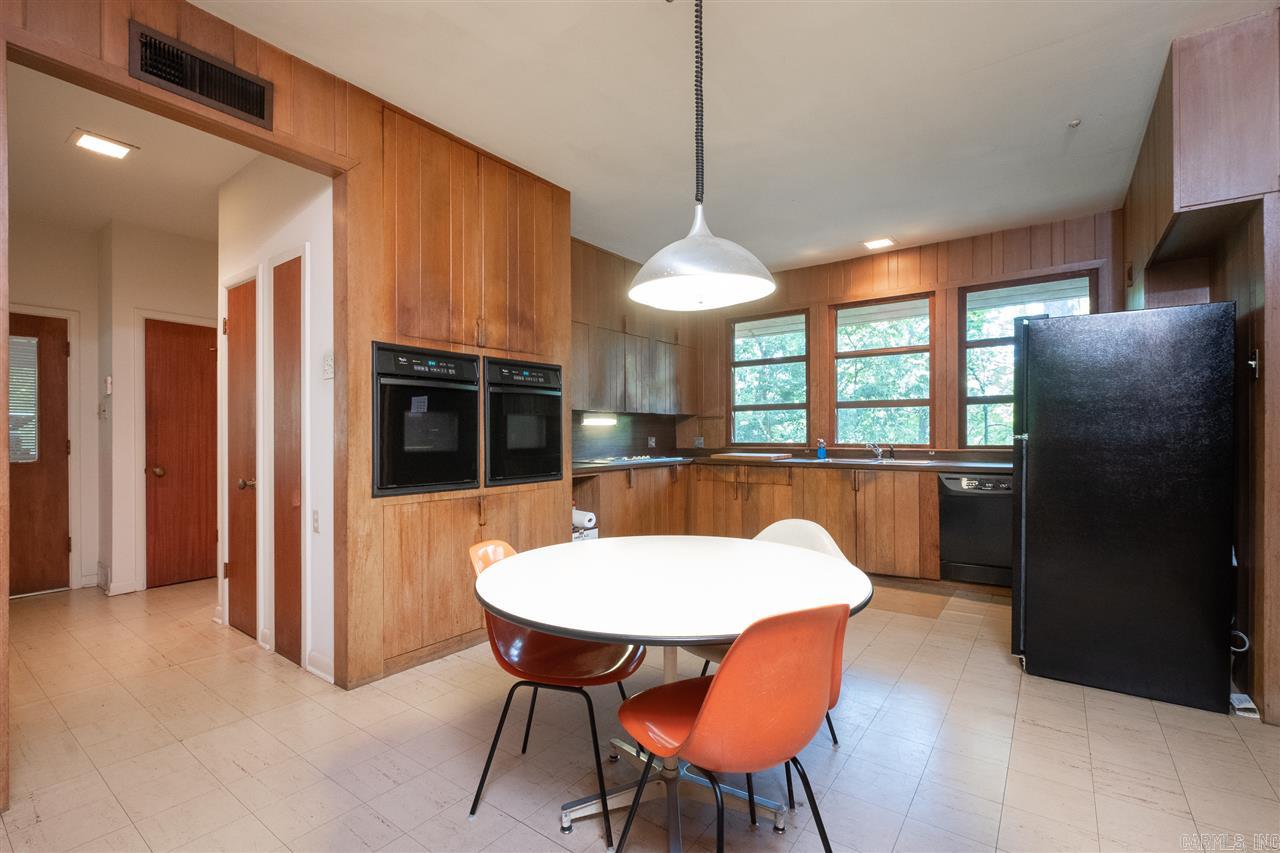 DOYLES PLACE - Residential