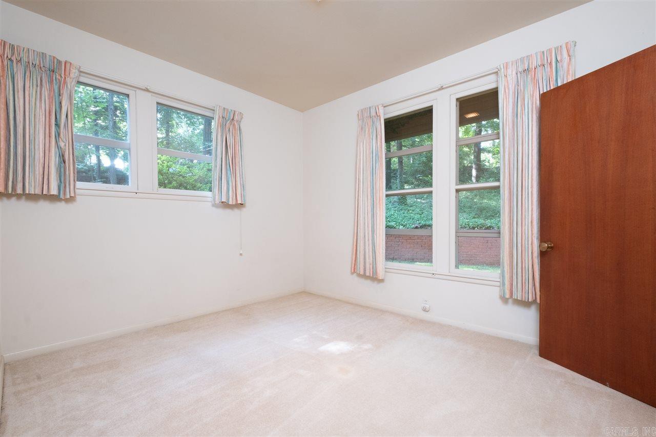 DOYLES PLACE - Residential