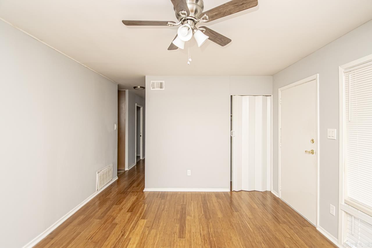 BIRCHWOOD - Residential