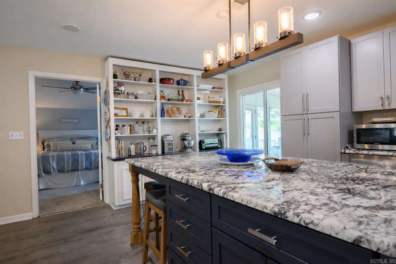 Lake Mena - Residential