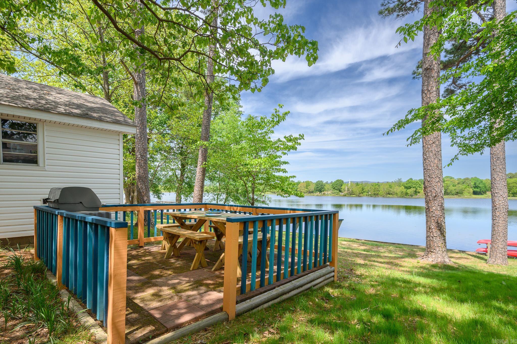 Lake Mena - Residential