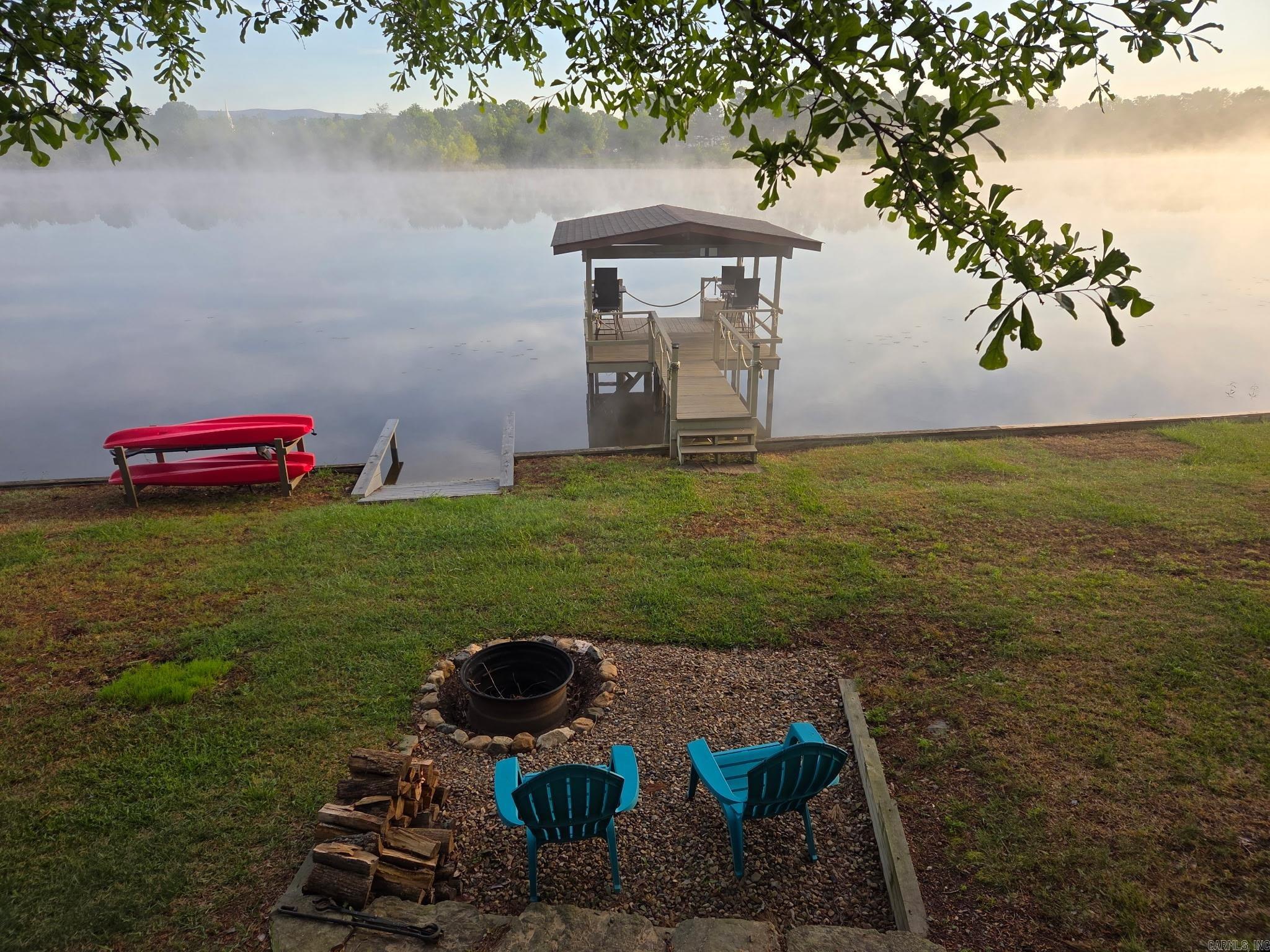 Lake Mena - Residential