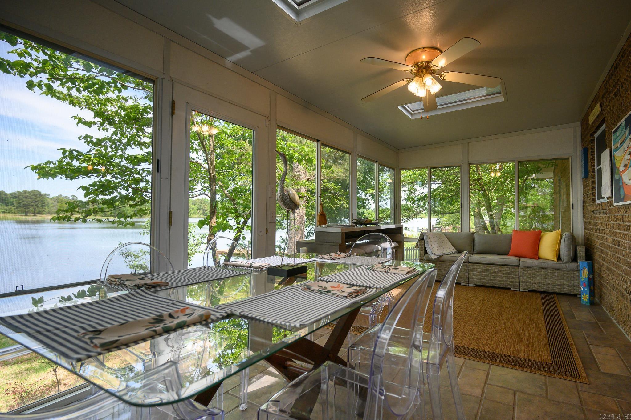 Lake Mena - Residential