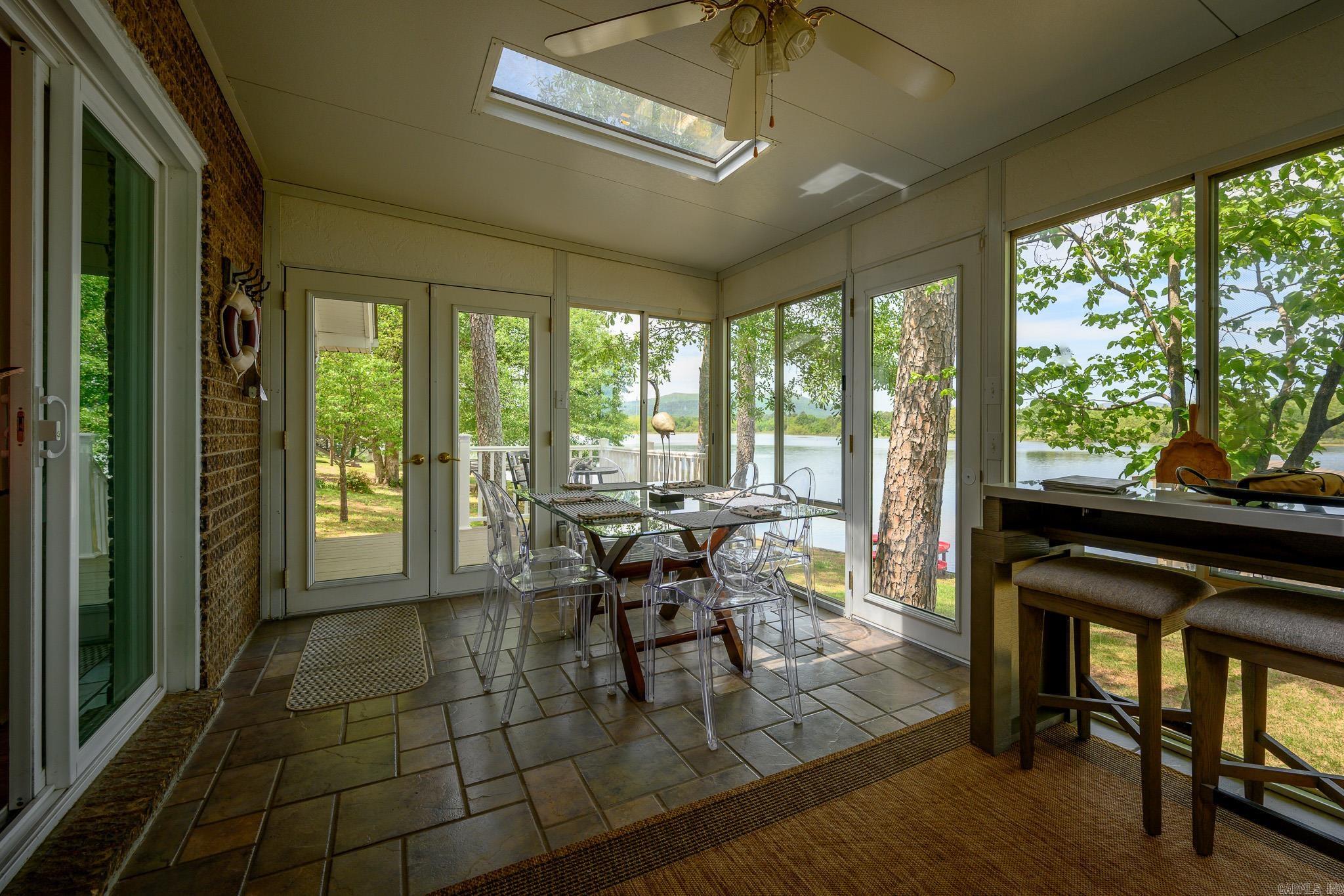 Lake Mena - Residential