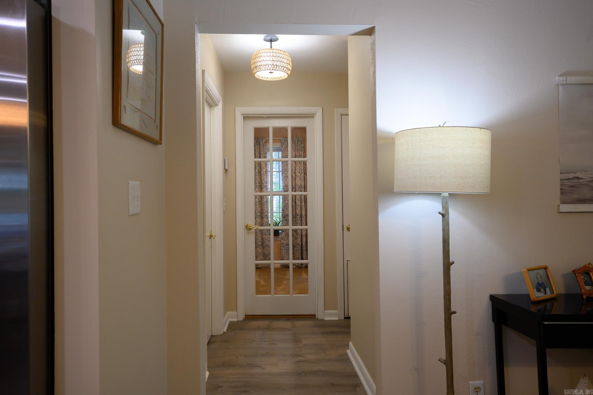 Lake Mena - Residential