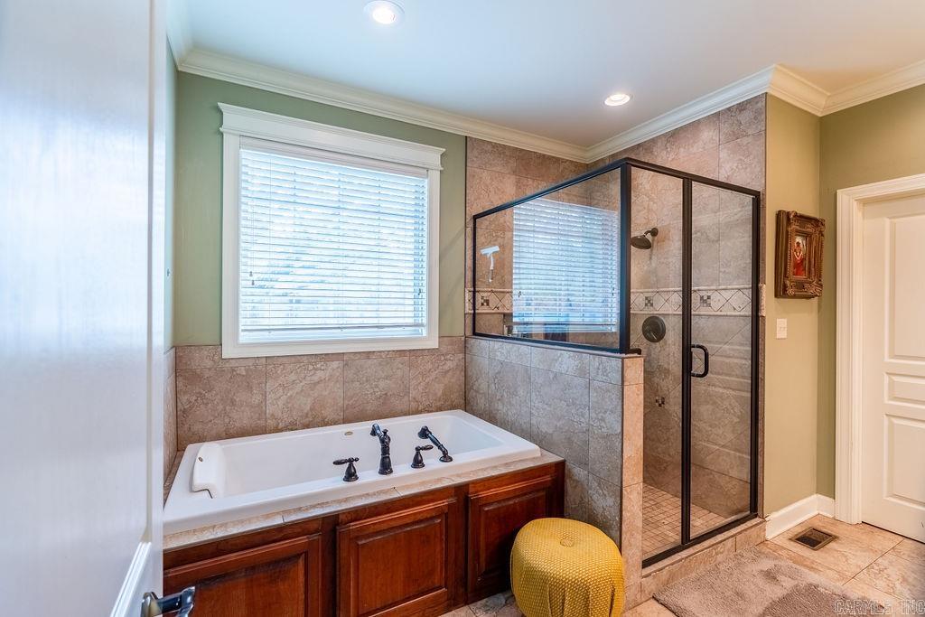 SOUTHERN HILLS EST - Residential