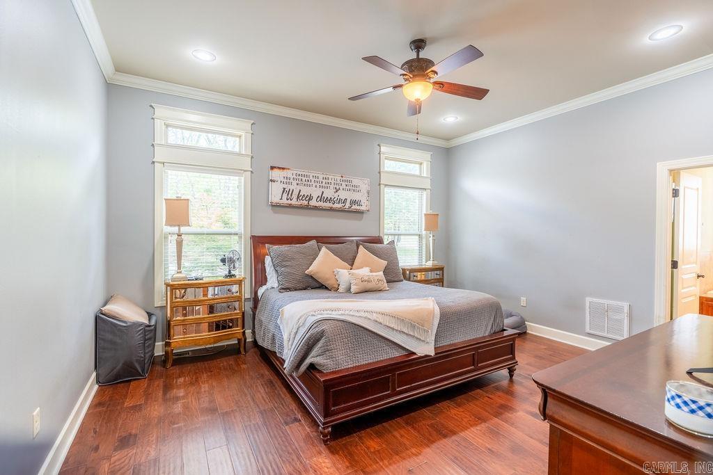 SOUTHERN HILLS EST - Residential