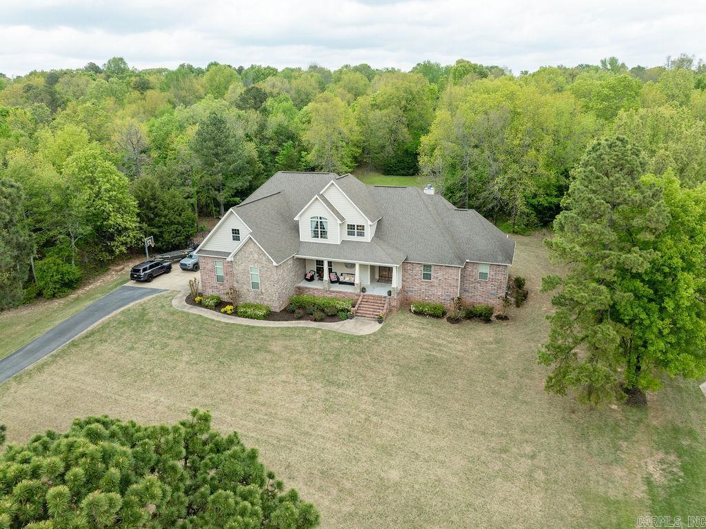 SOUTHERN HILLS EST - Residential