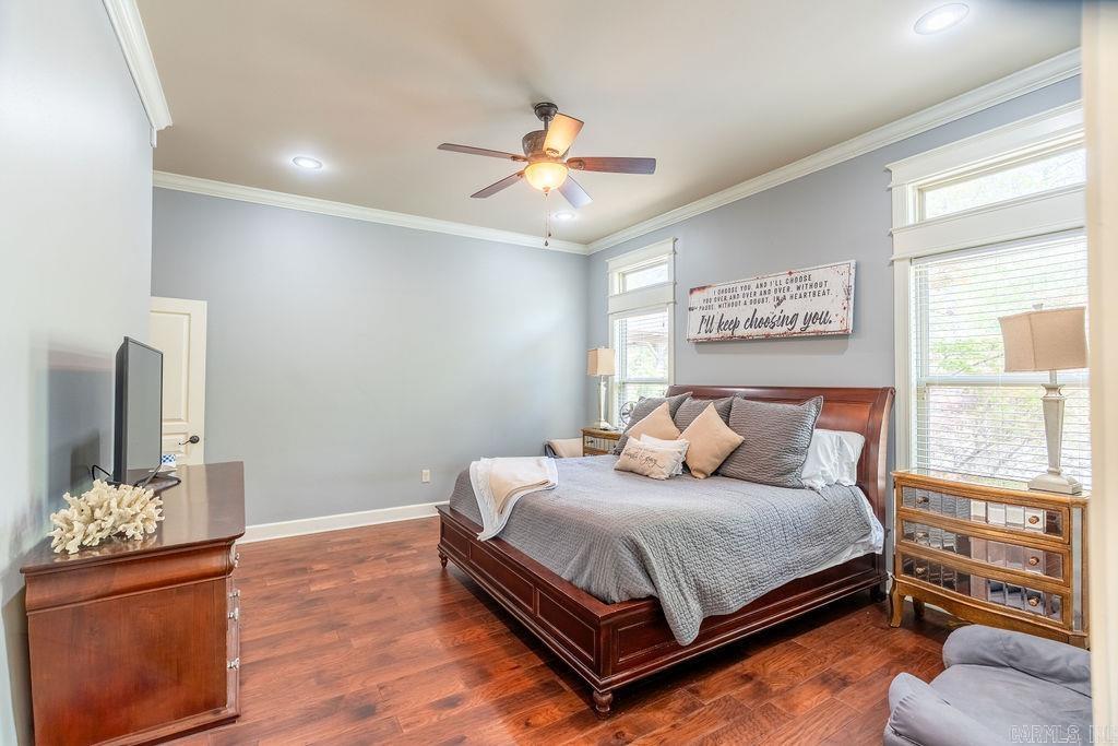 SOUTHERN HILLS EST - Residential