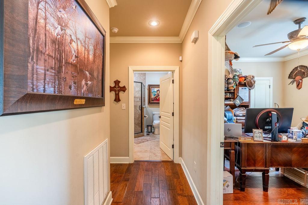 SOUTHERN HILLS EST - Residential
