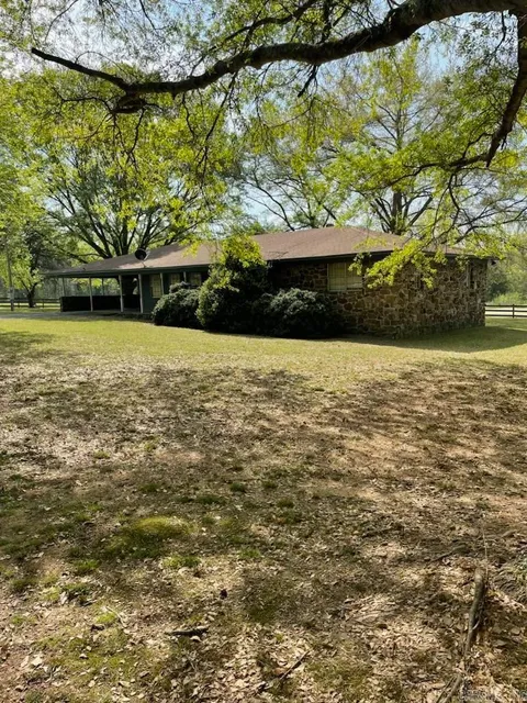 MLS: 25015304