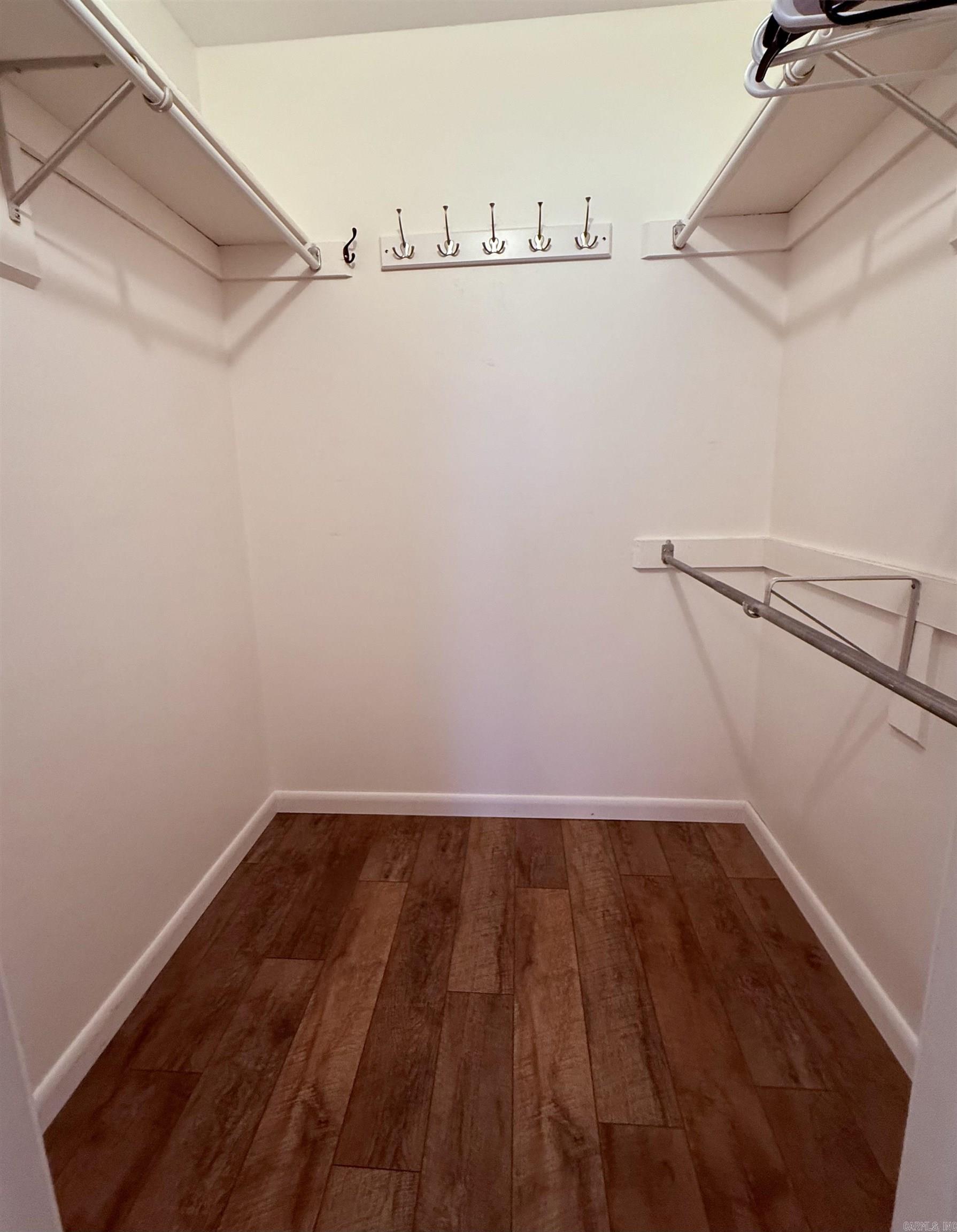 REATA - Residential