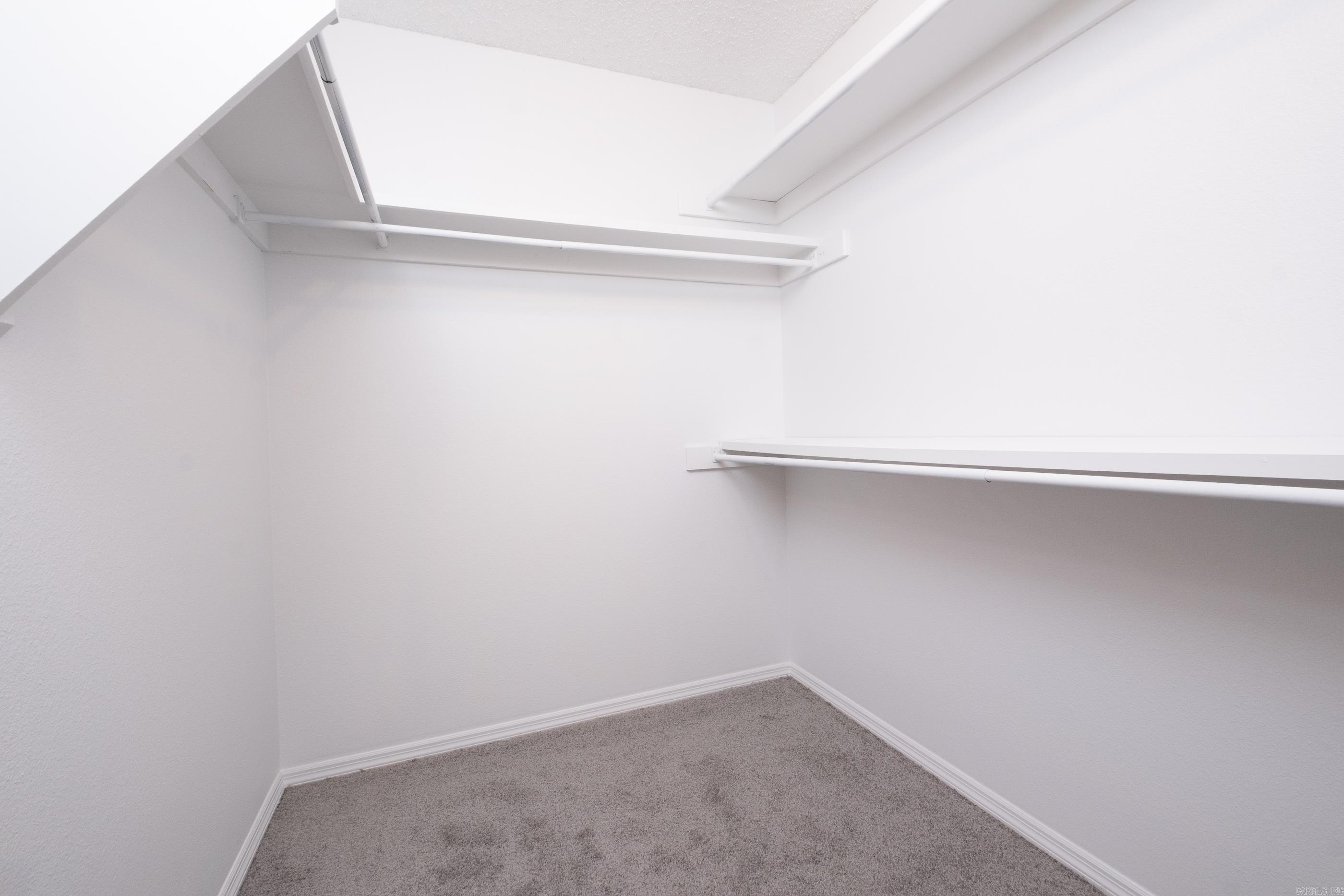 OTTER CREEK COMMUNITY - Residential