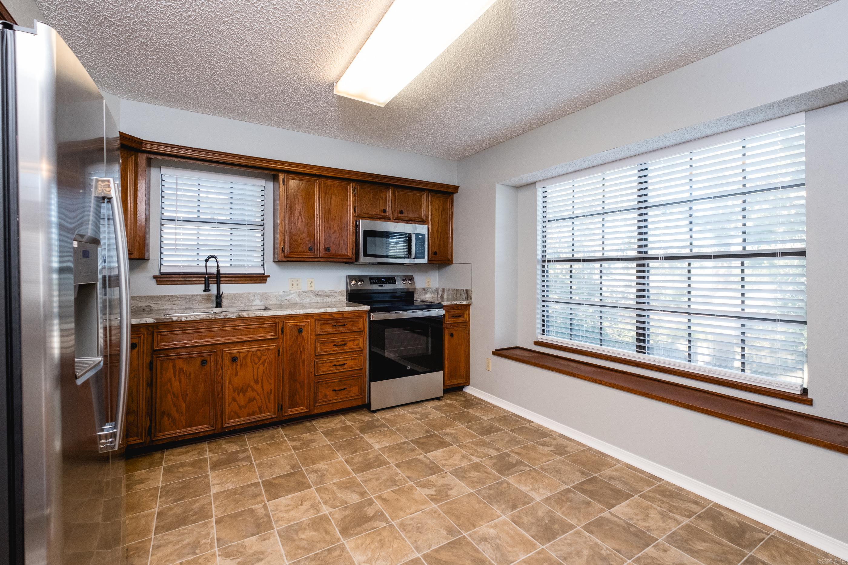 OTTER CREEK COMMUNITY - Residential