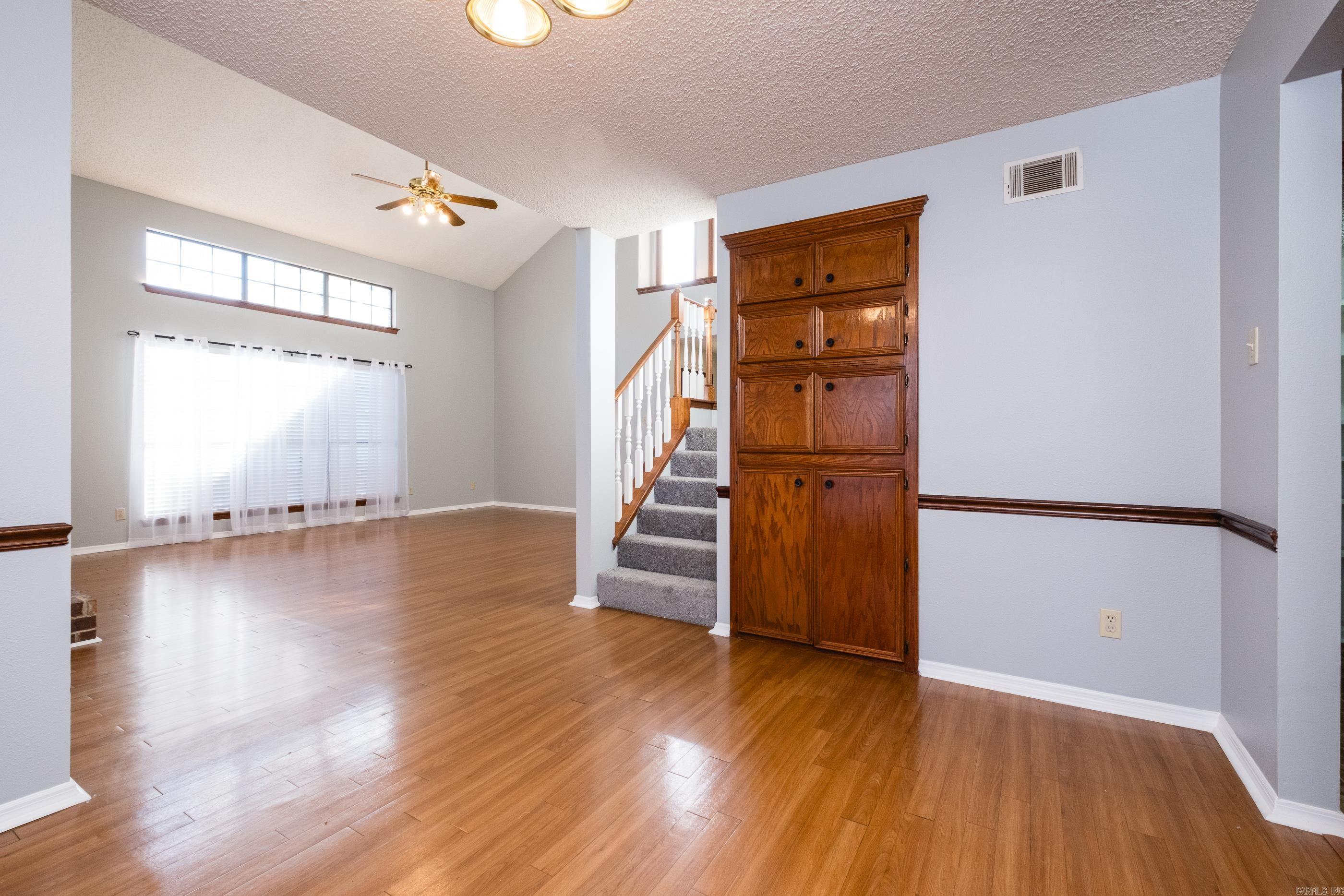 OTTER CREEK COMMUNITY - Residential