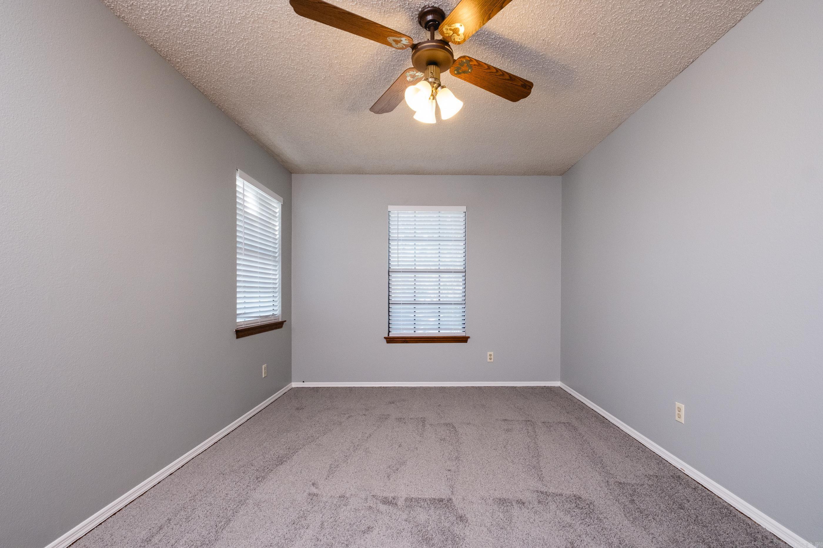 OTTER CREEK COMMUNITY - Residential