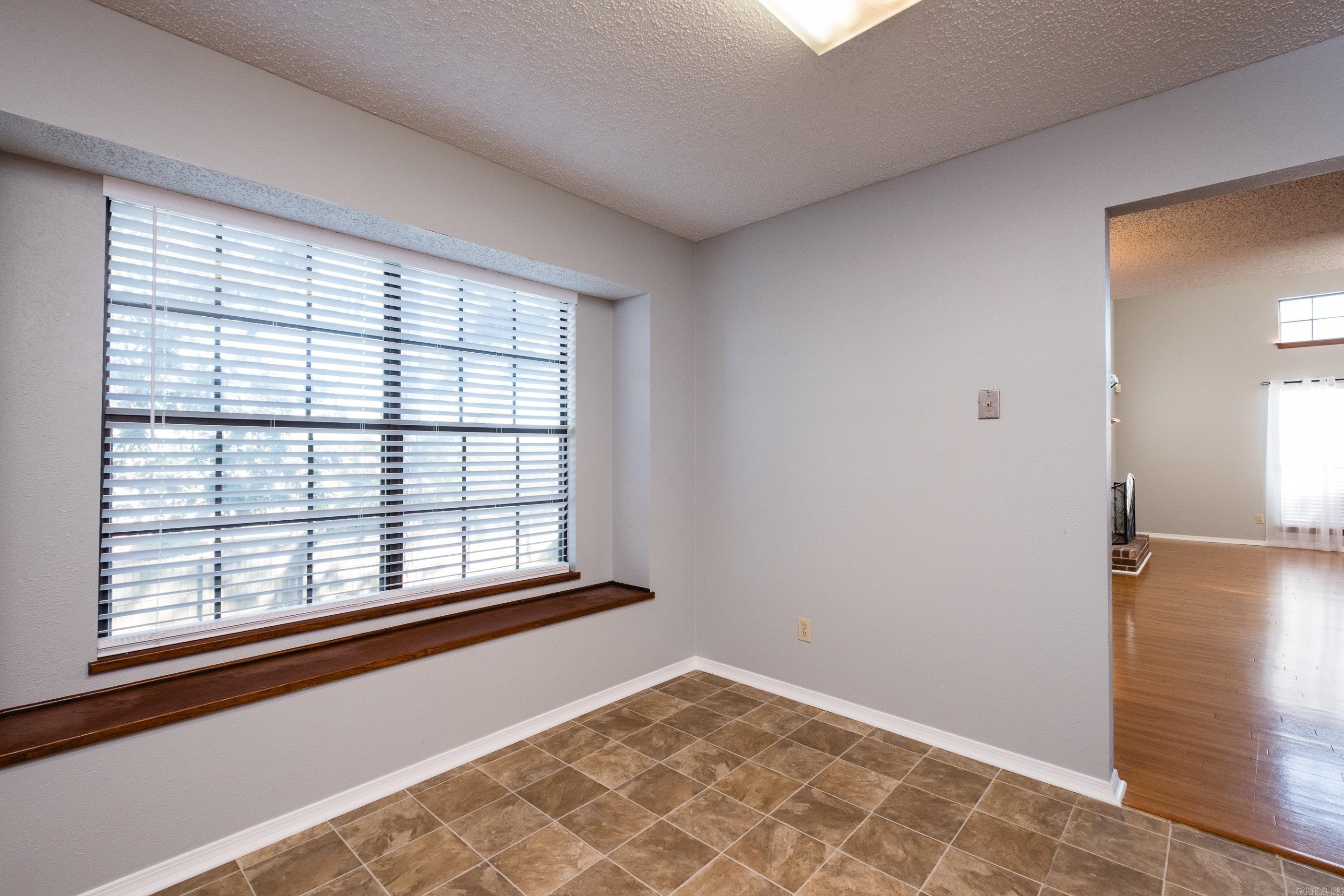 OTTER CREEK COMMUNITY - Residential