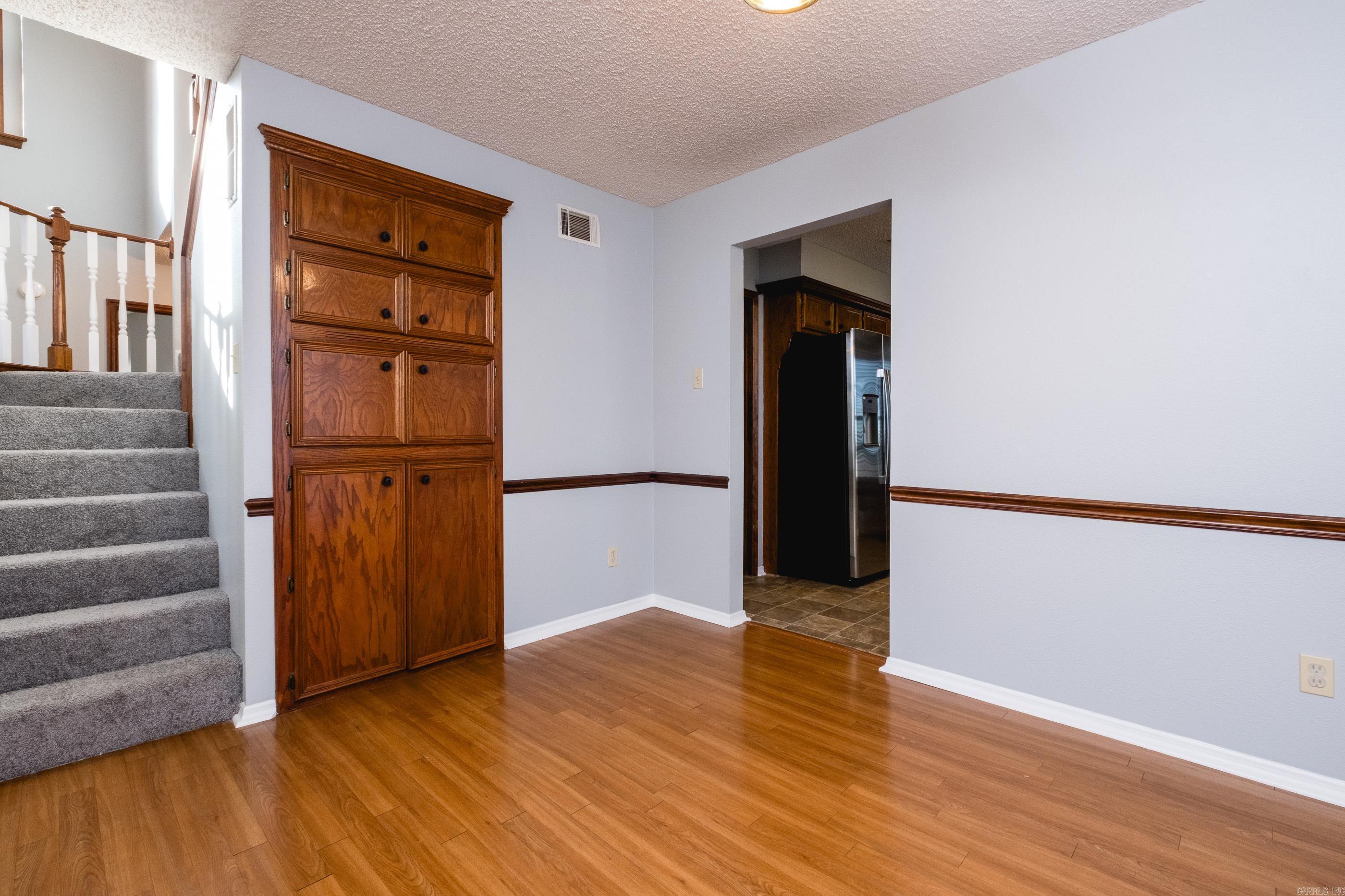 OTTER CREEK COMMUNITY - Residential