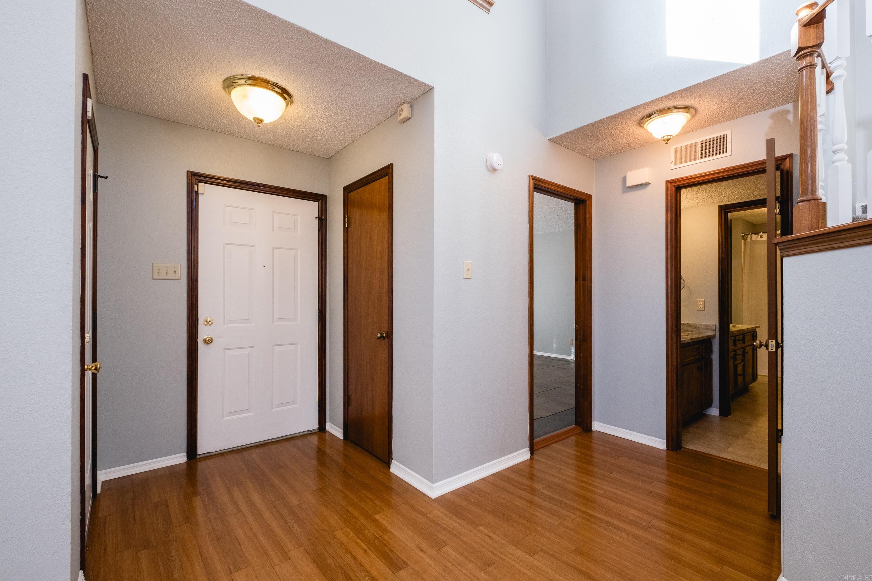 OTTER CREEK COMMUNITY - Residential