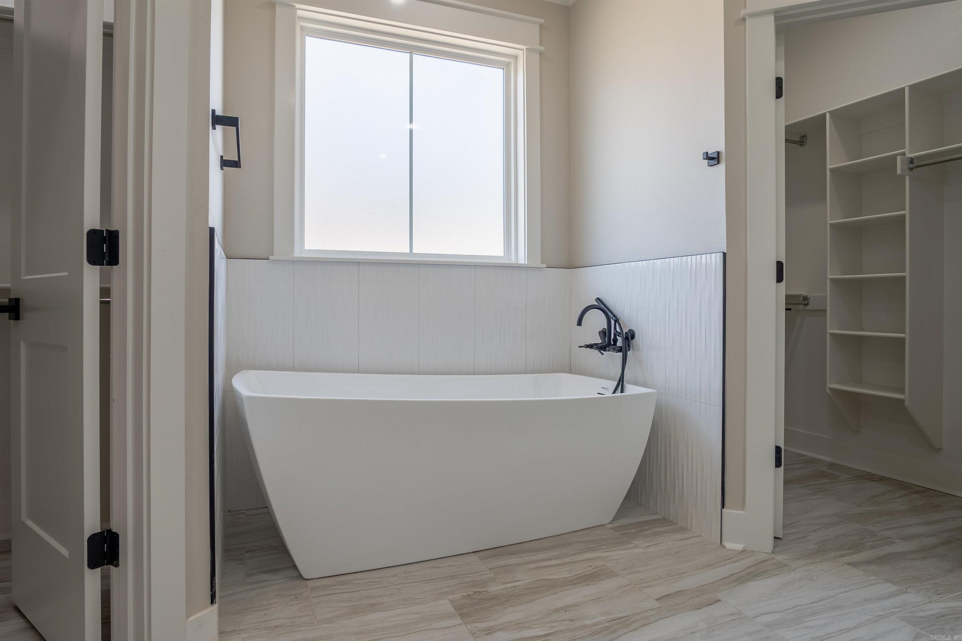 HIDDEN VALLEY ESTATES - Residential