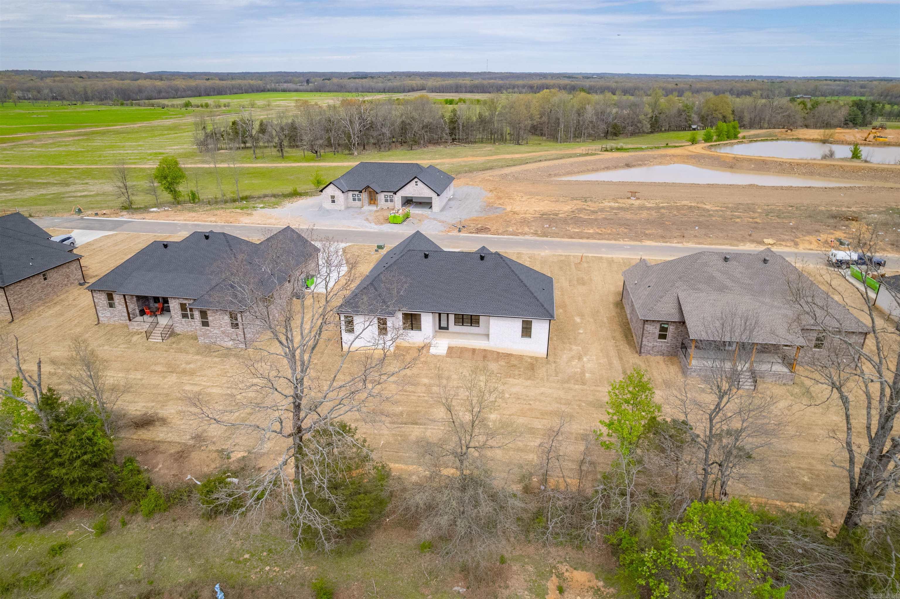 HIDDEN VALLEY ESTATES - Residential