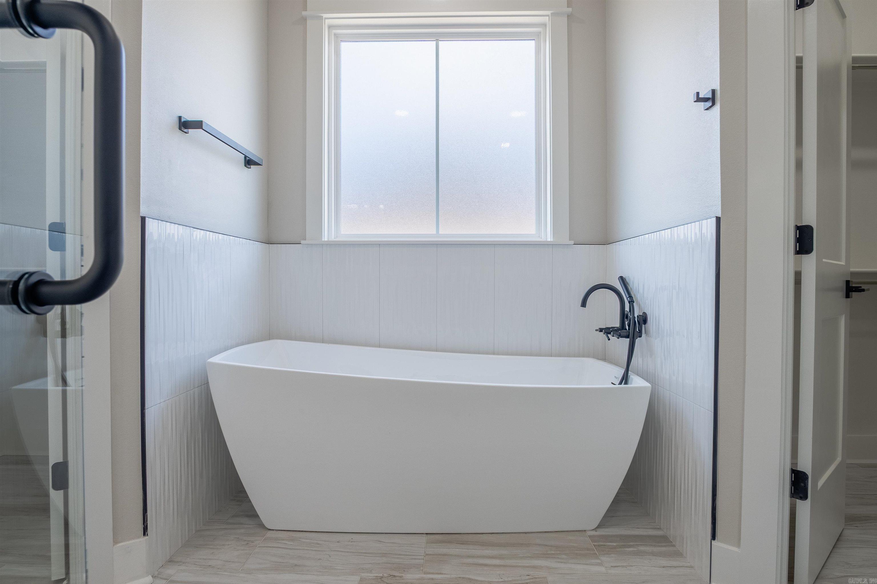 HIDDEN VALLEY ESTATES - Residential