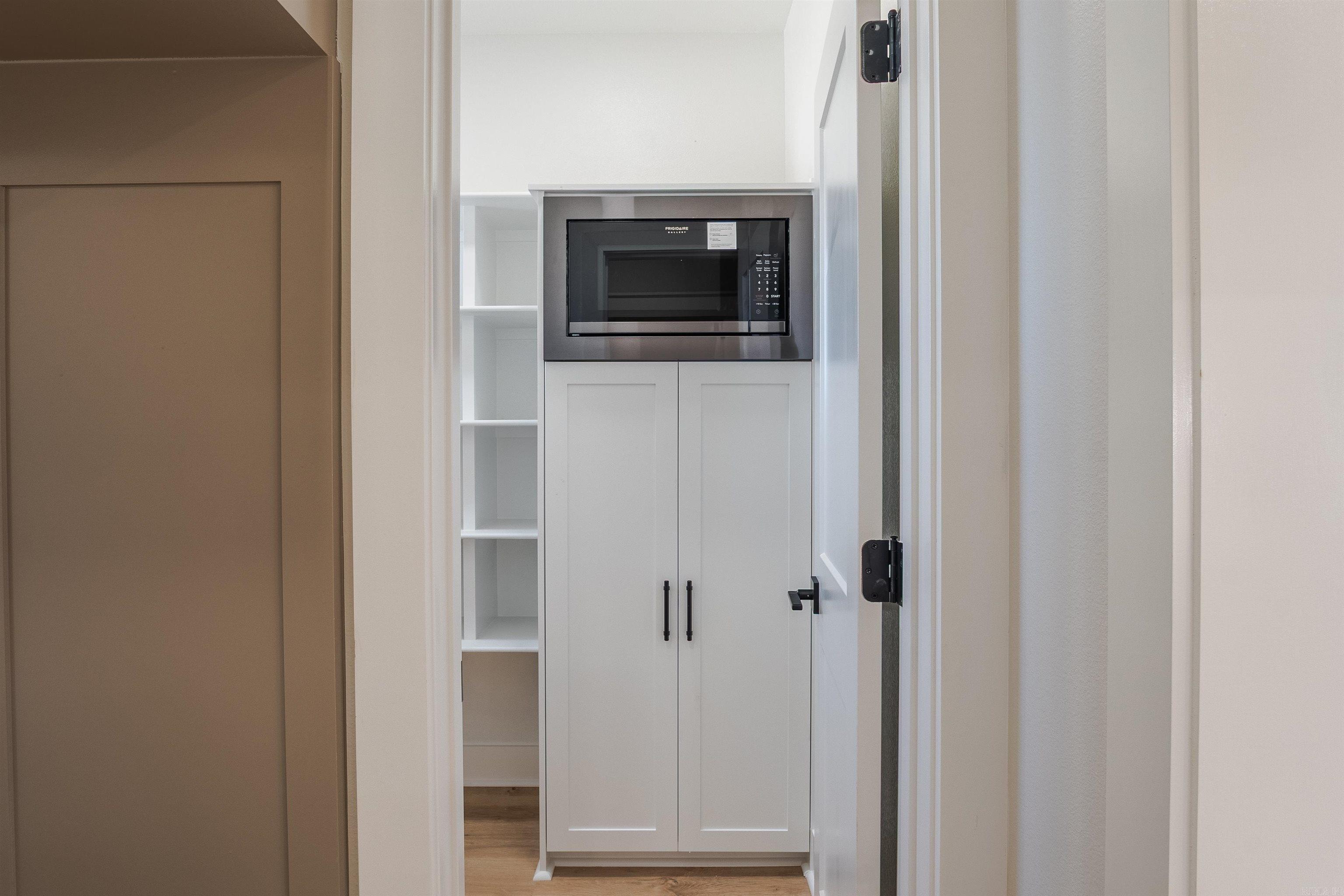 HIDDEN VALLEY ESTATES - Residential