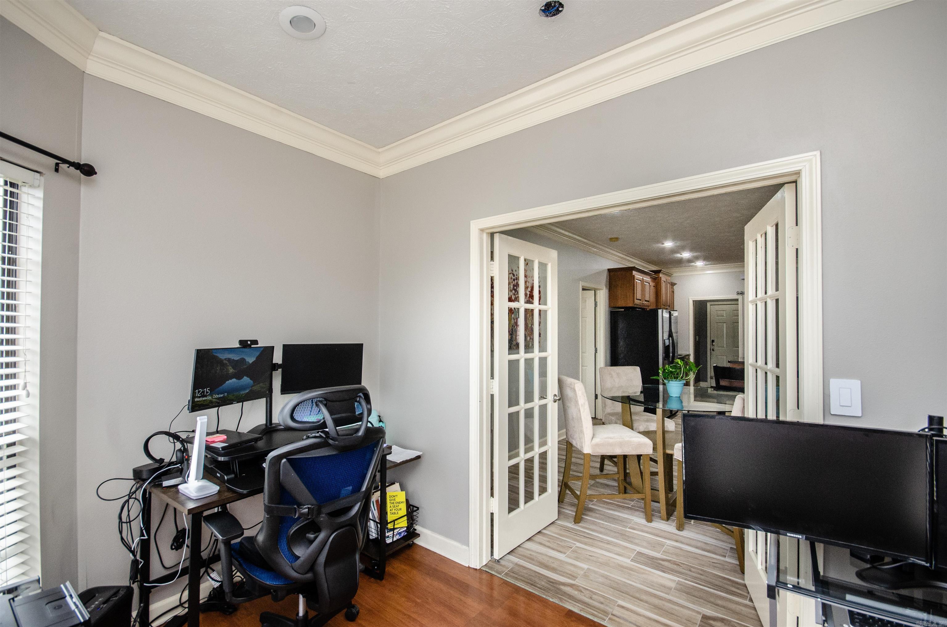 SPRING VALLEY - Residential