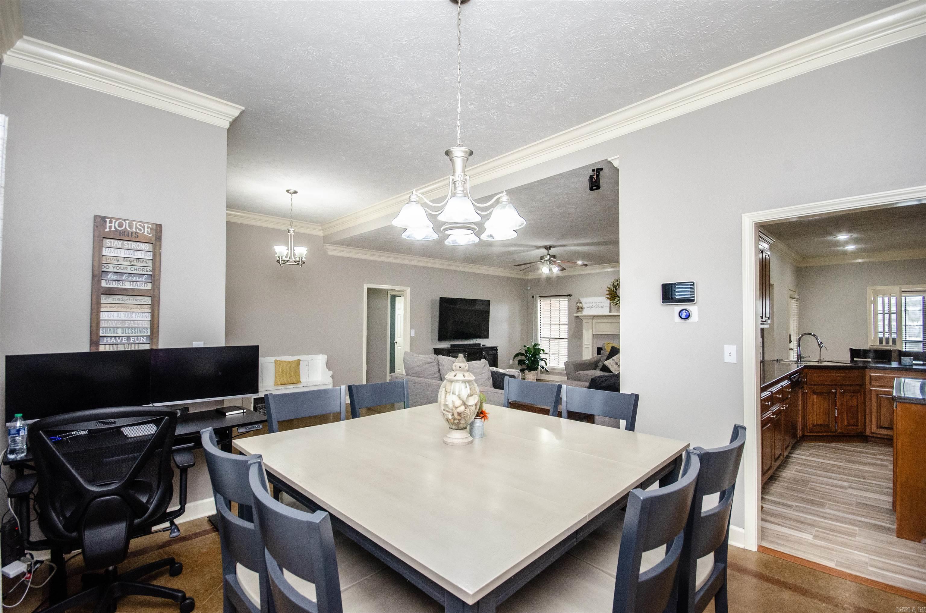 SPRING VALLEY - Residential