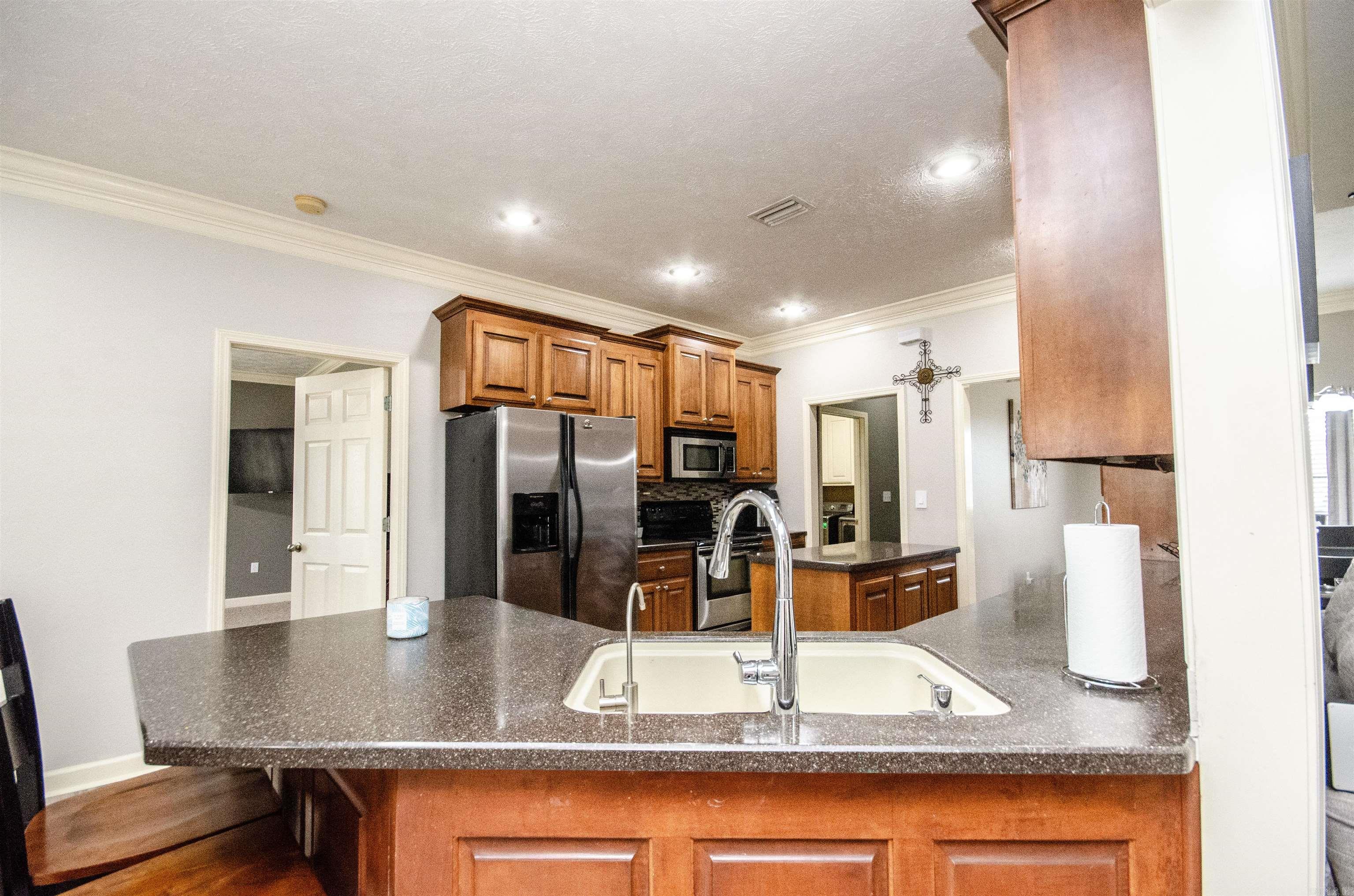 SPRING VALLEY - Residential