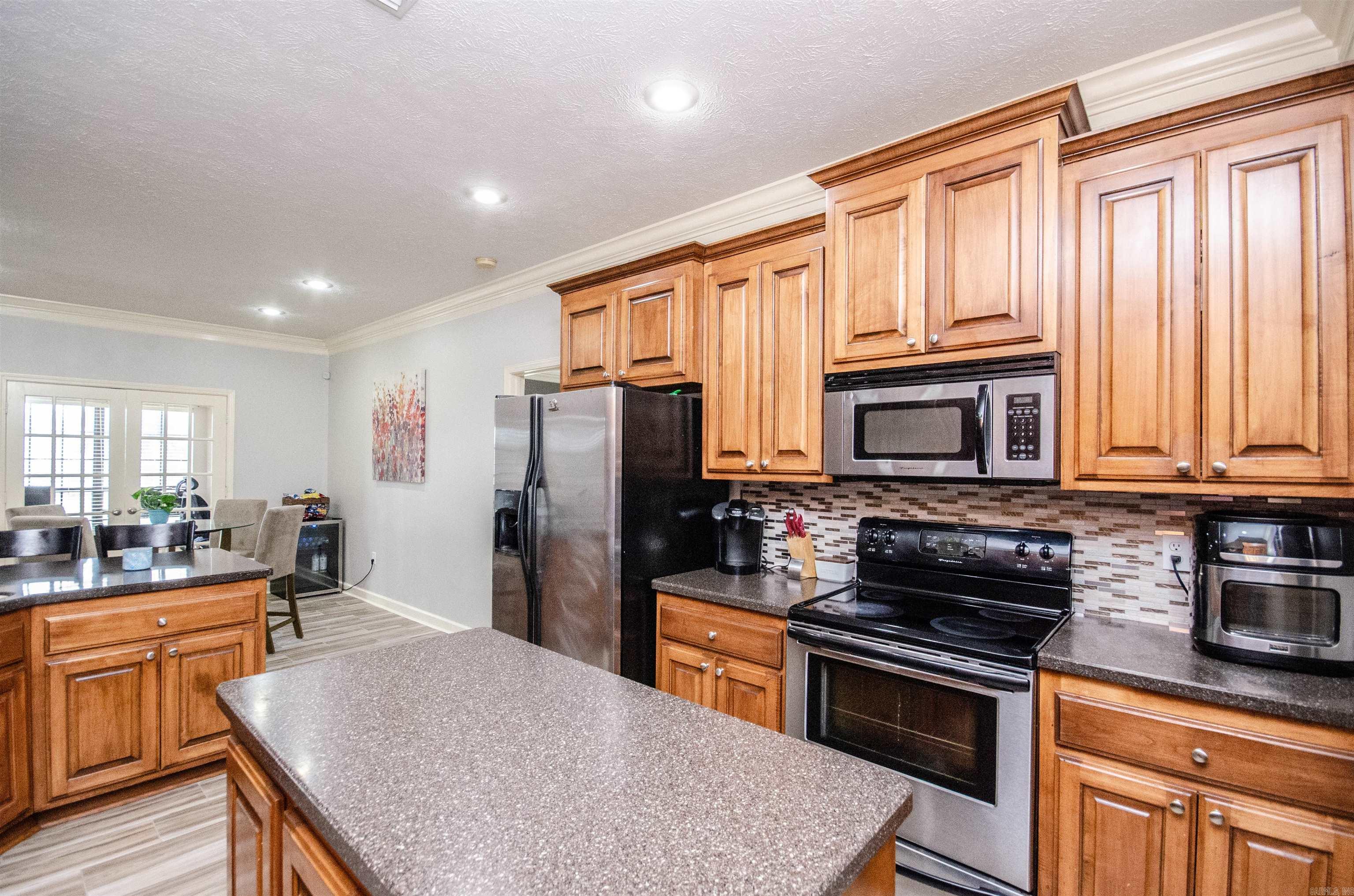 SPRING VALLEY - Residential