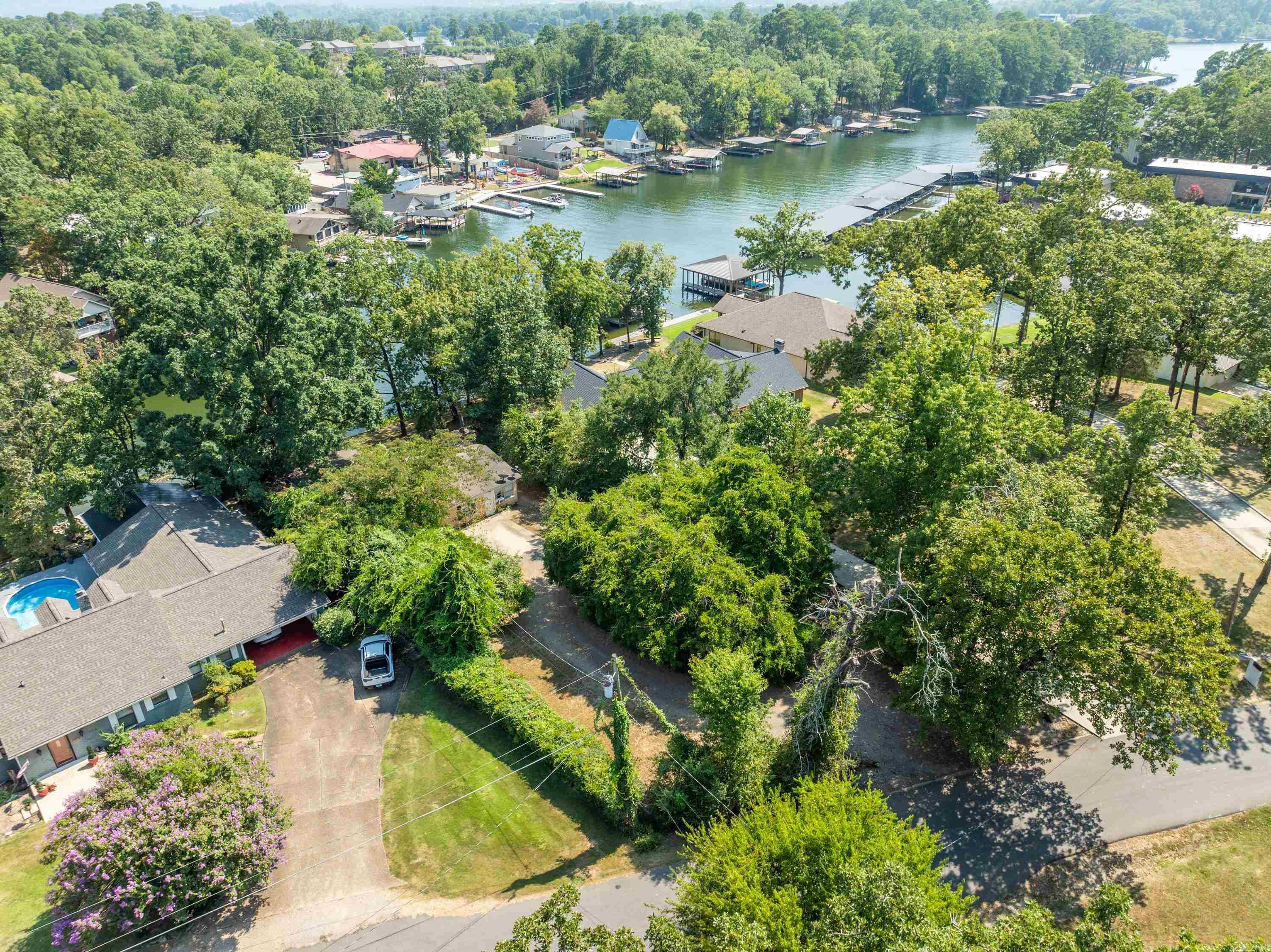 TWIN POINTS - Residential