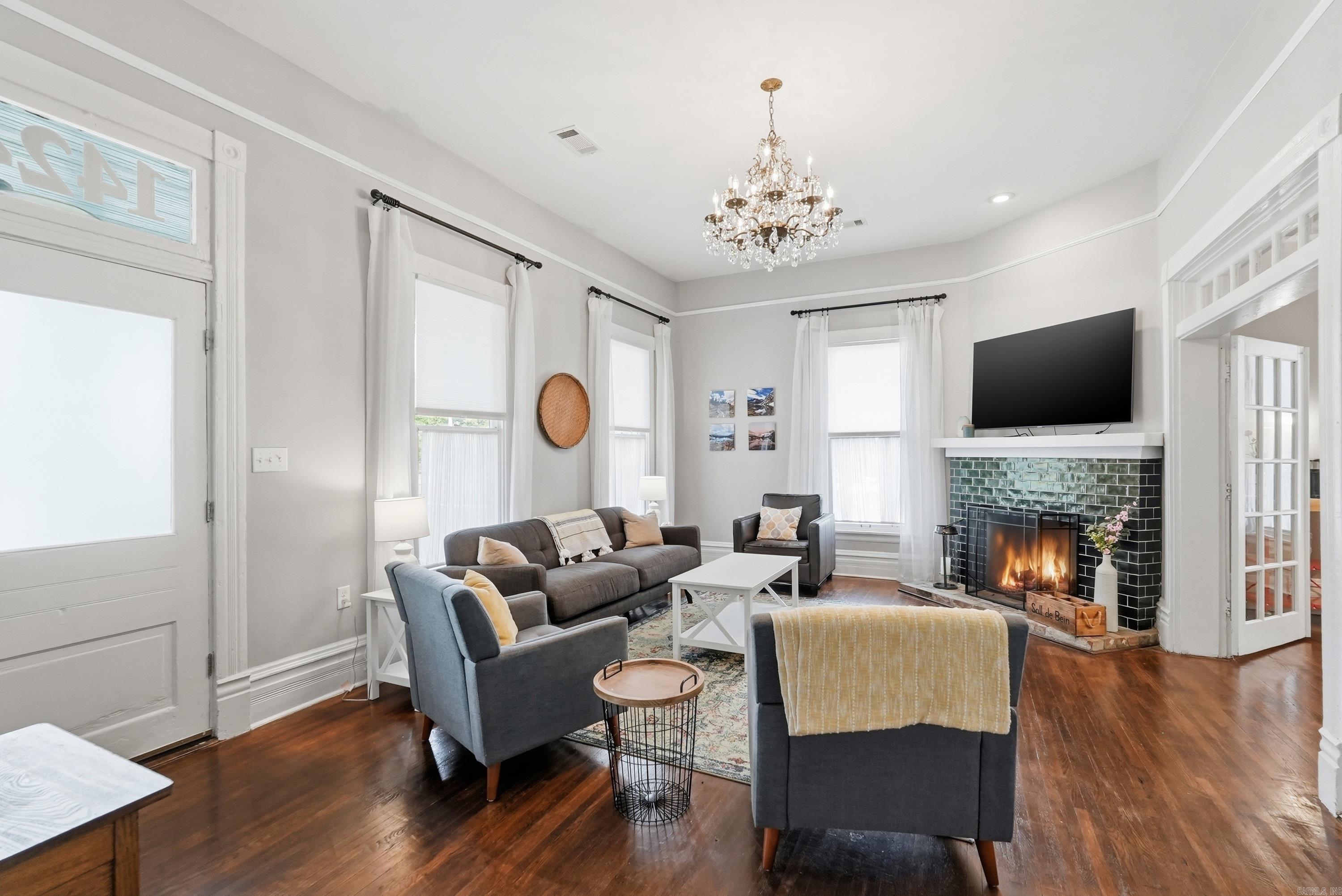 CENTENNIAL - Residential