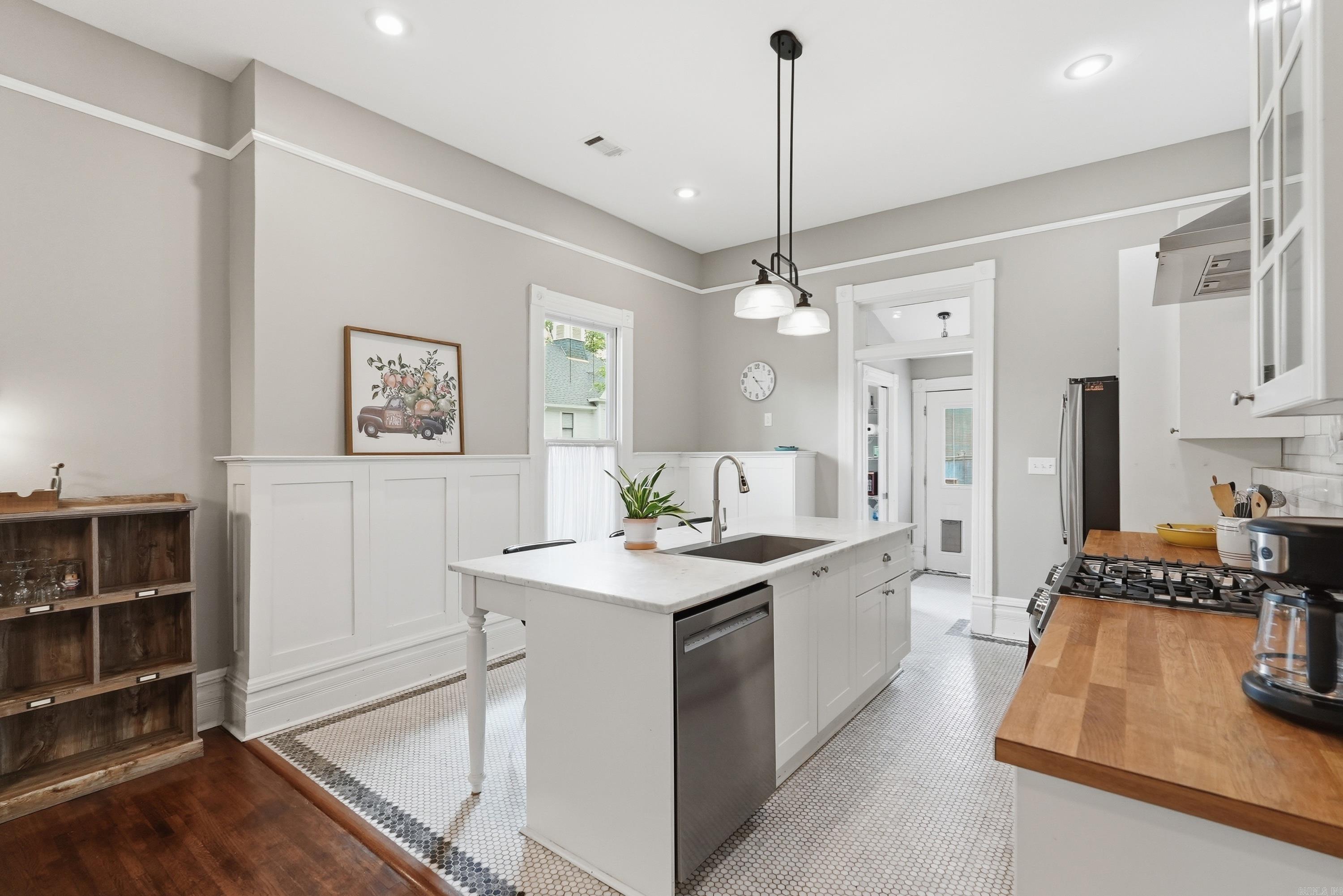 CENTENNIAL - Residential