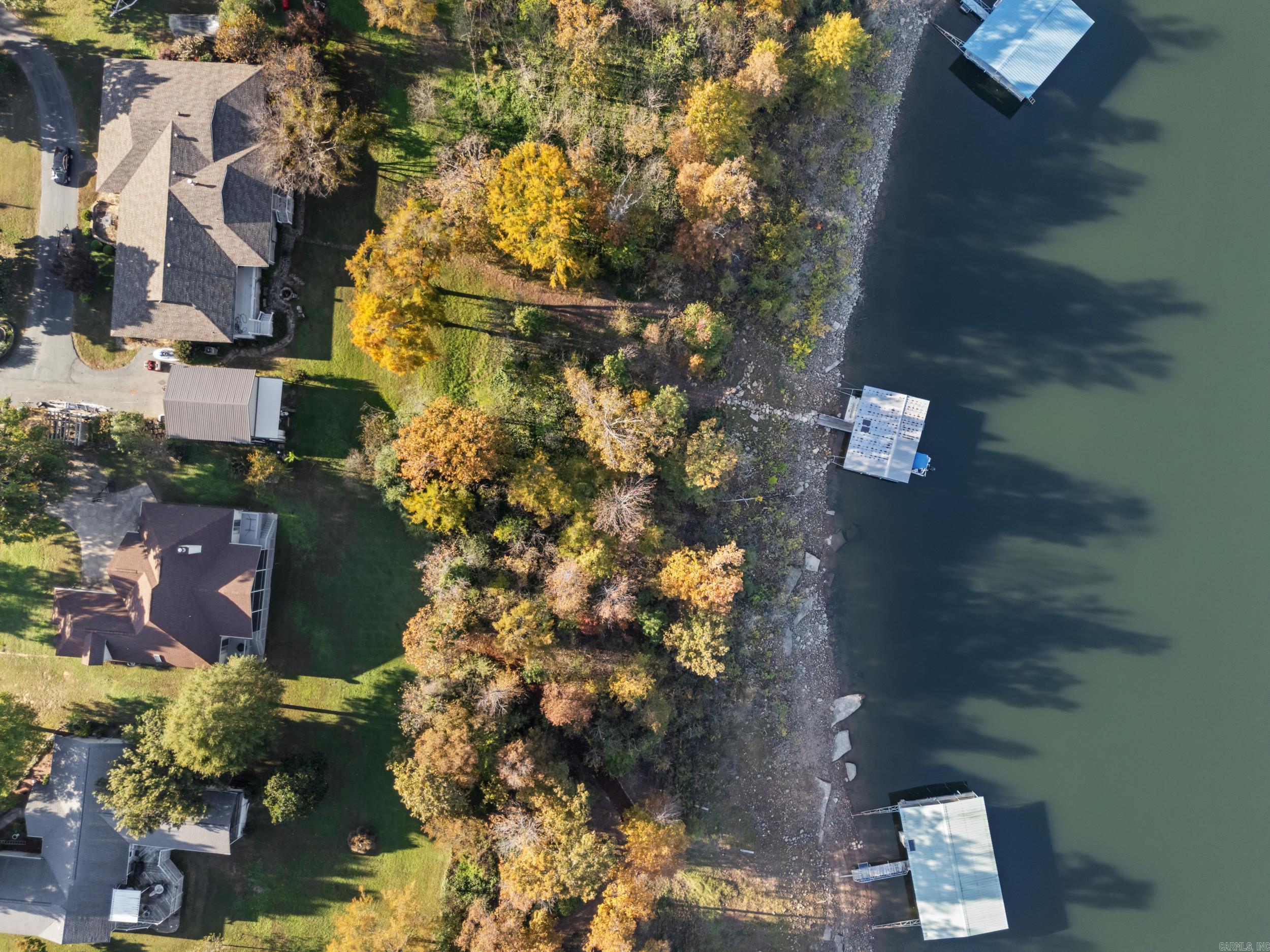 SUE ANN ACRES - Residential