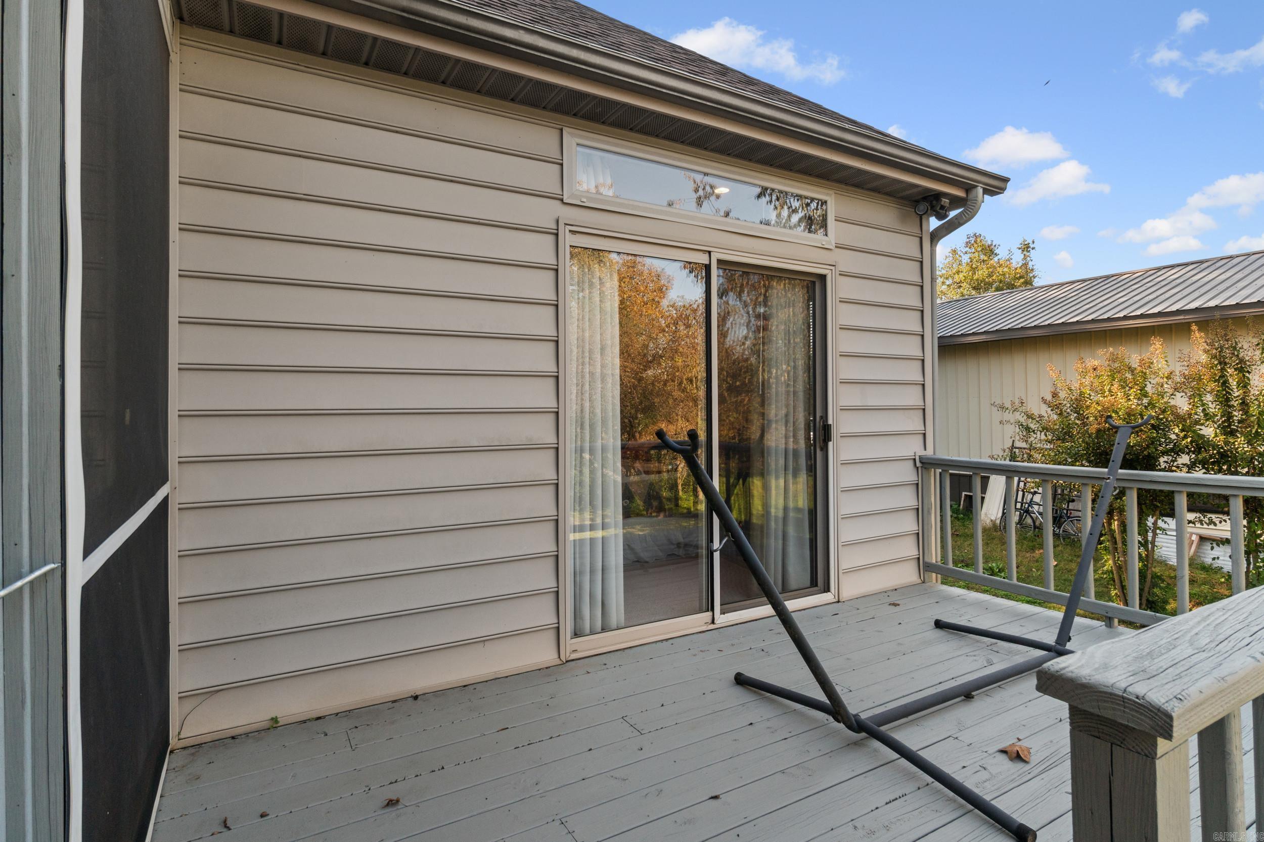 SUE ANN ACRES - Residential