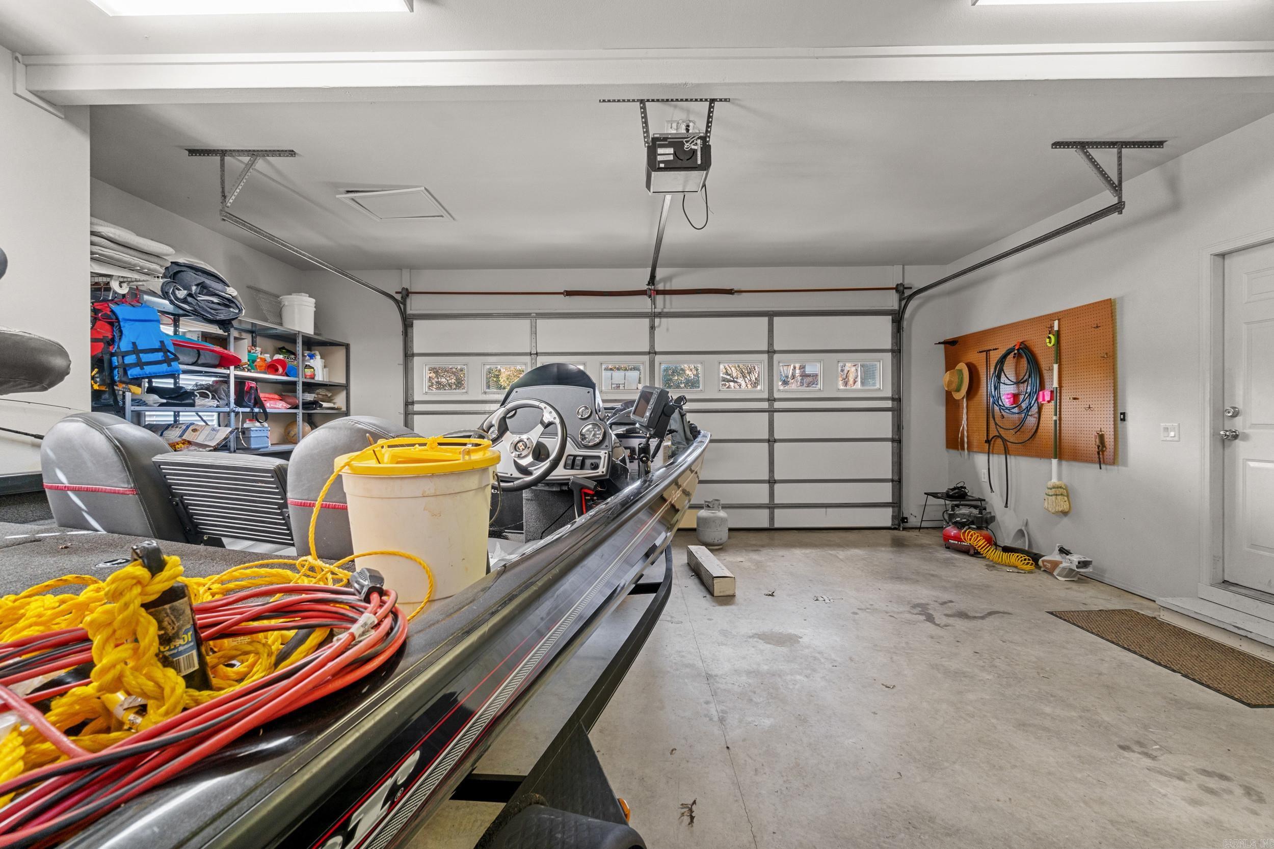 SUE ANN ACRES - Residential