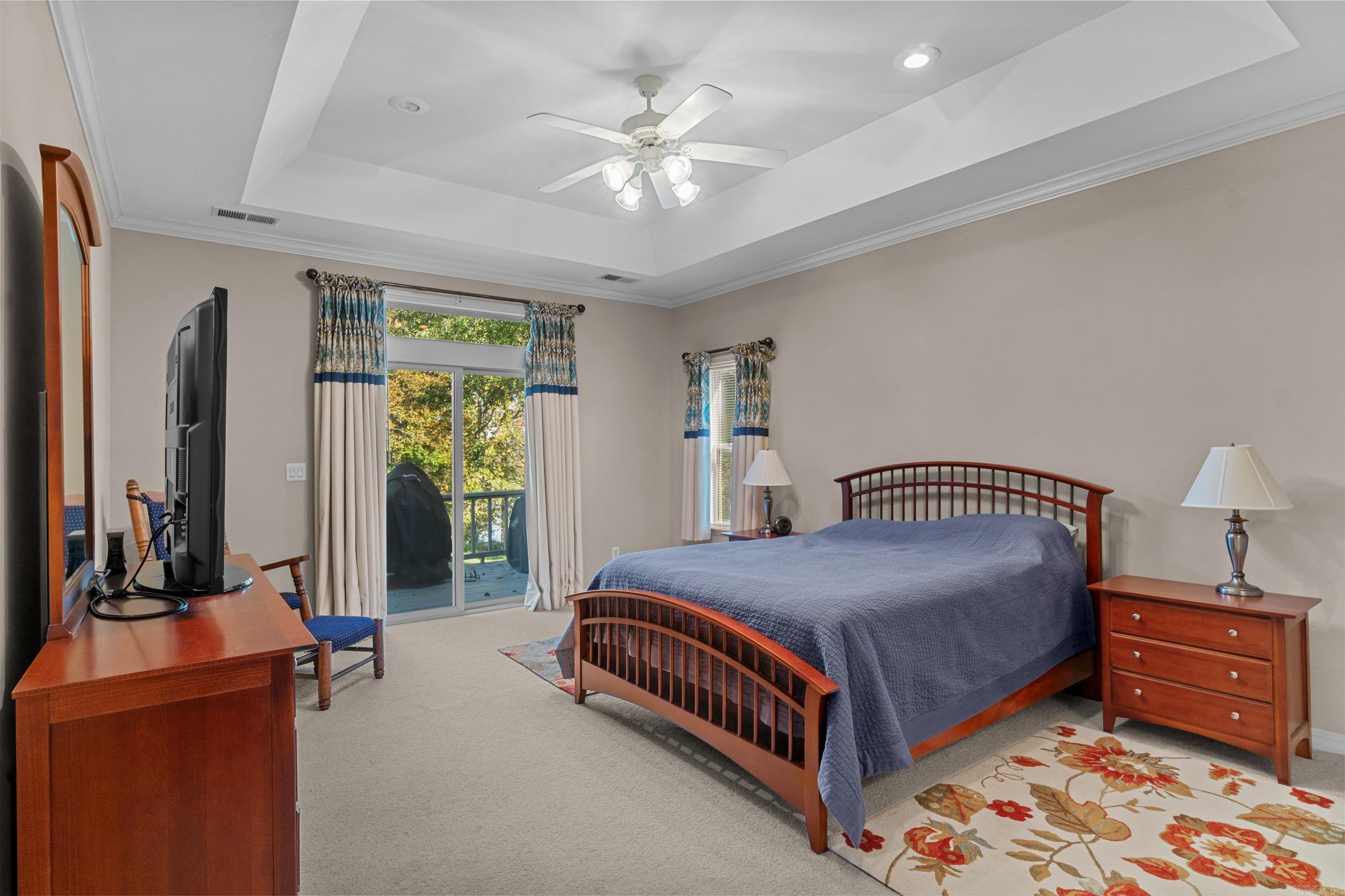 SUE ANN ACRES - Residential