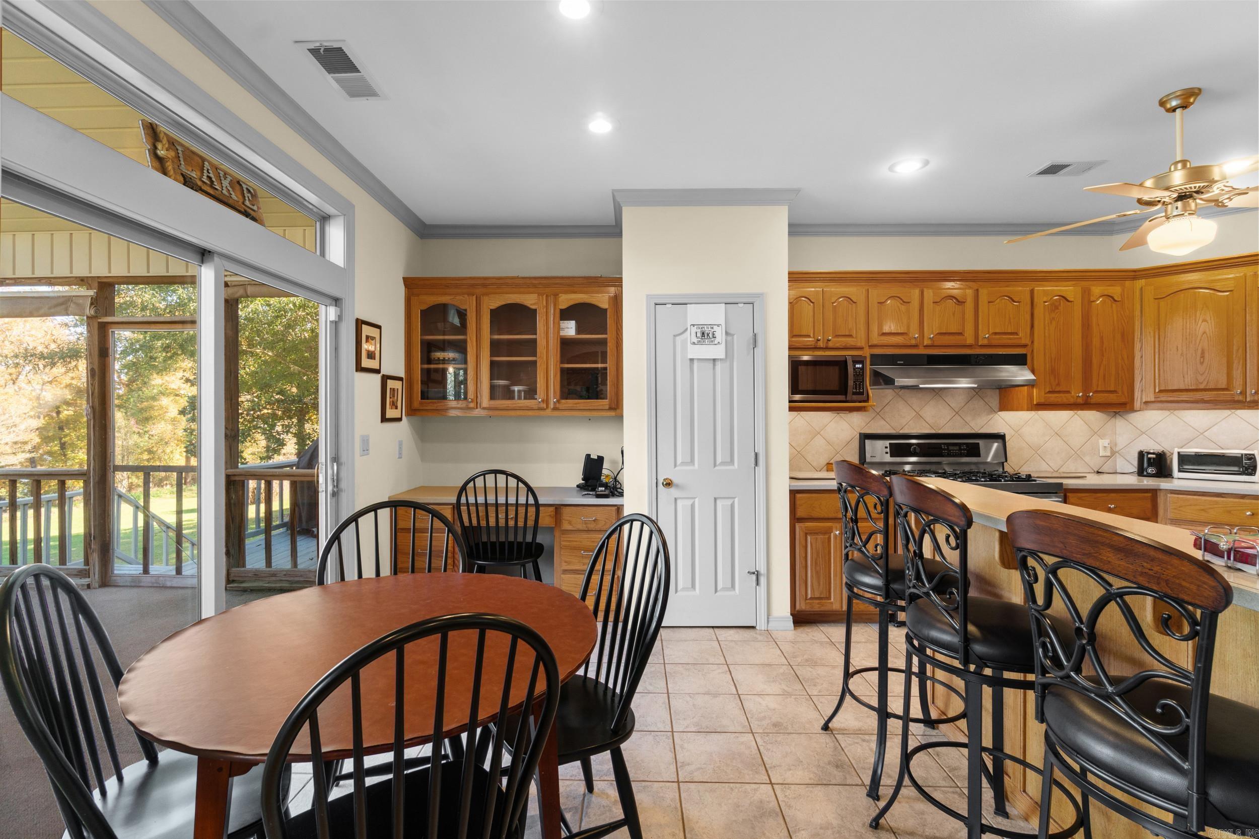 SUE ANN ACRES - Residential